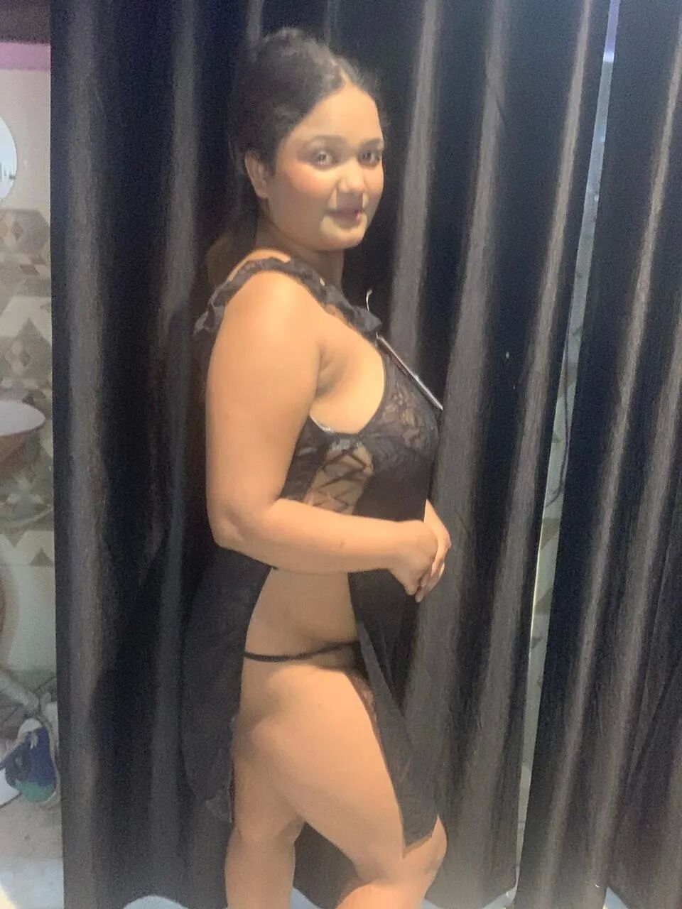 Nishi new pic portfolio 1 - 7 Pics