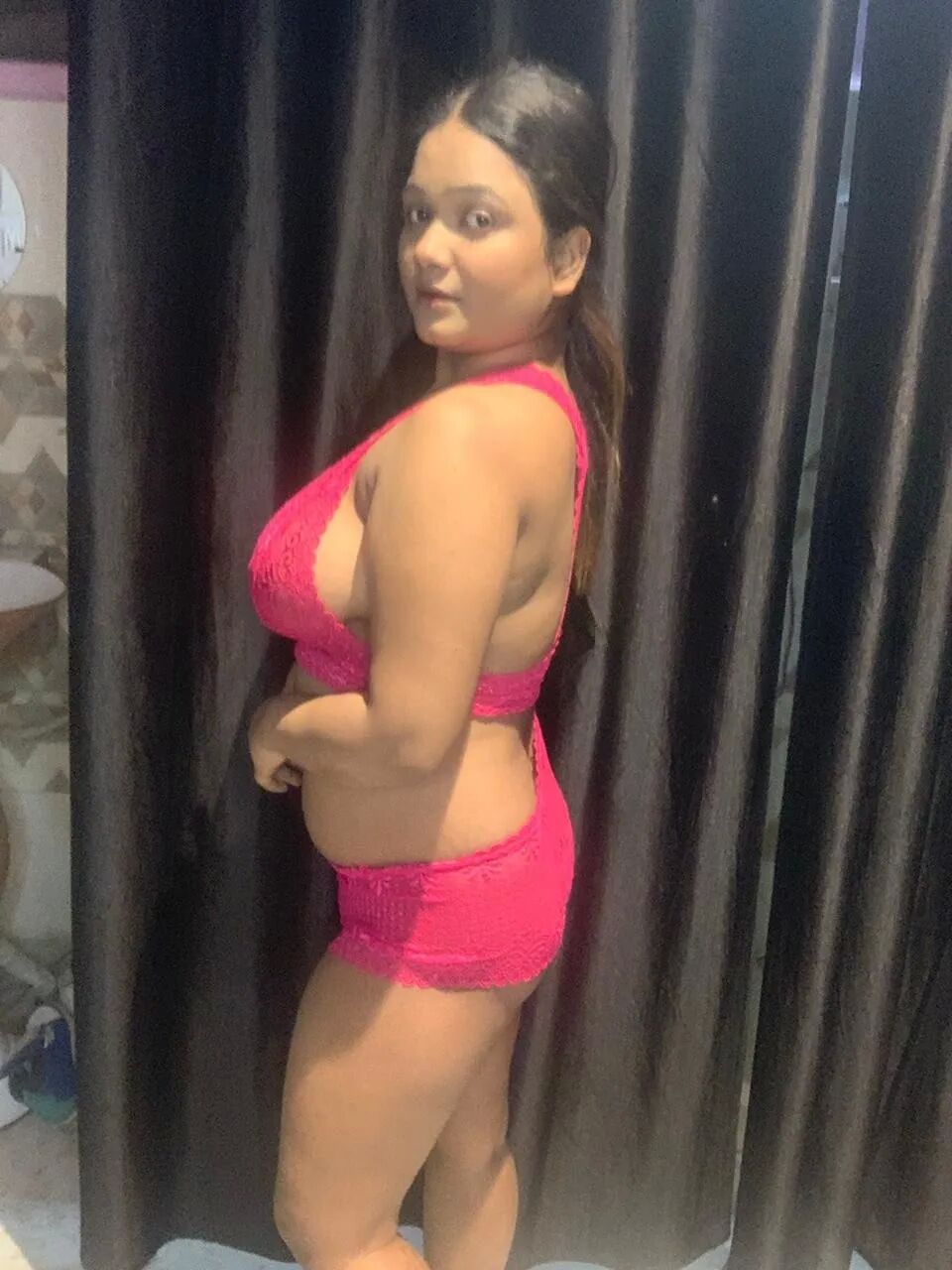 Nishi new pic portfolio 1 - 7 Pics