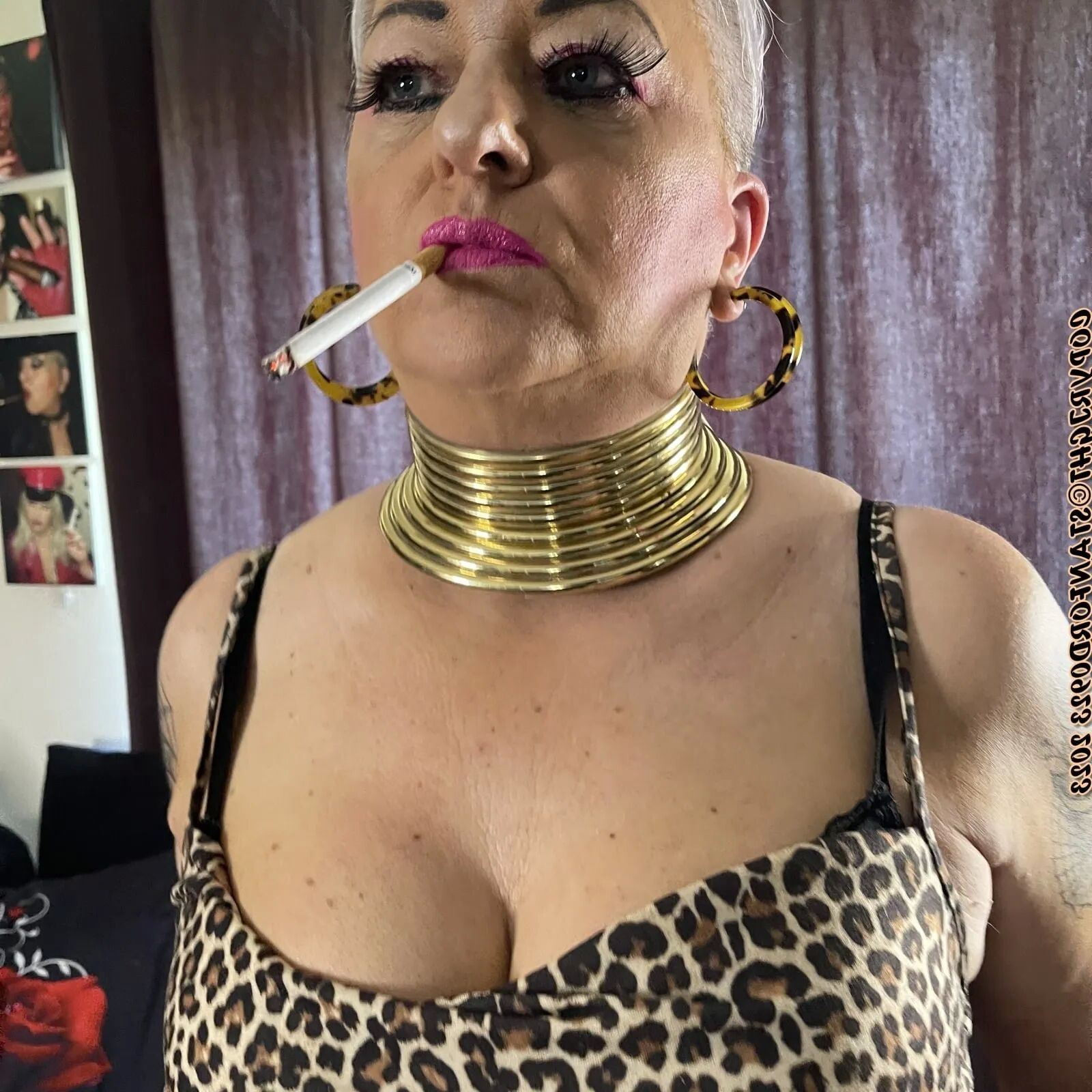YOUR MOM SHIRLEY - 125 Pics