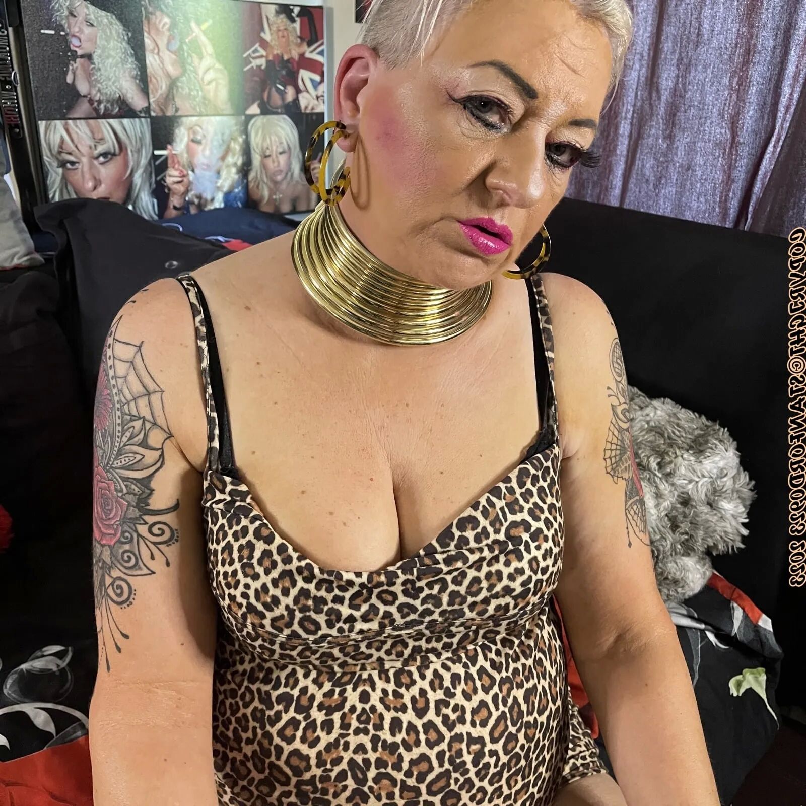YOUR MOM SHIRLEY - 125 Pics