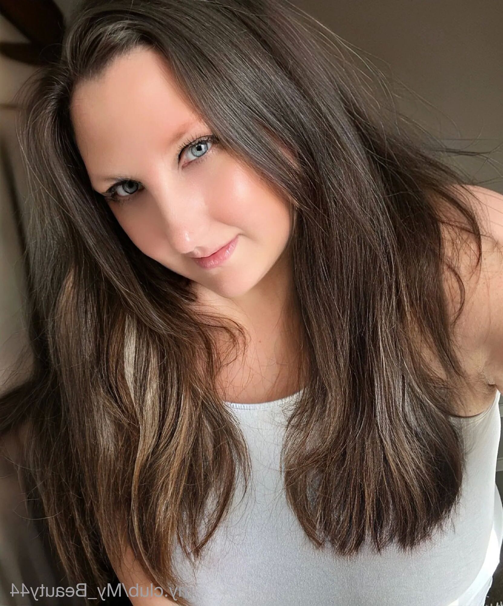 Lady_My Free Photos - 13 Pics