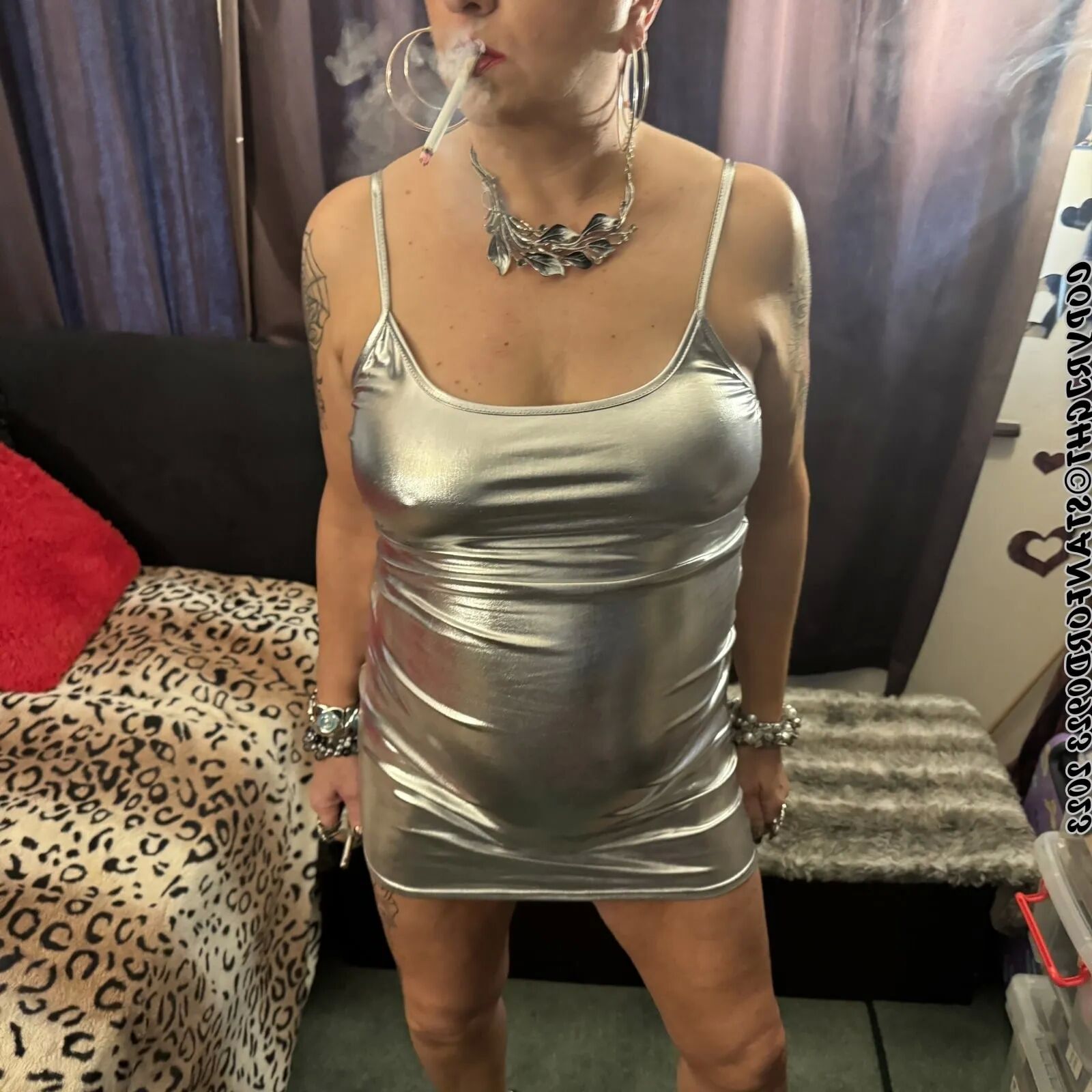 THIS IS WHAT A SLUT LOOKS LIKE - 77 Pics