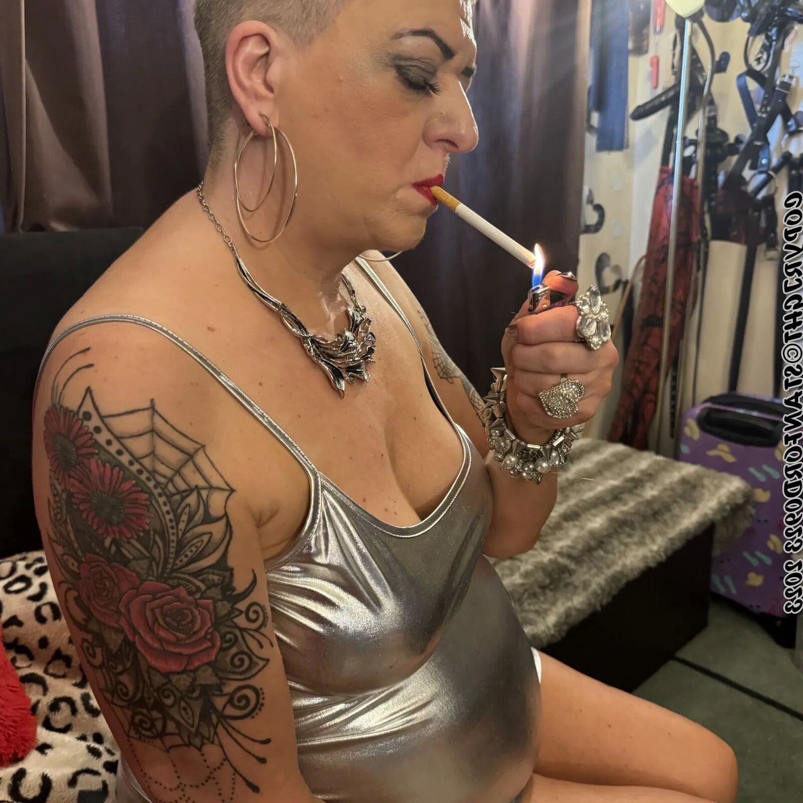 THIS IS WHAT A SLUT LOOKS LIKE - 77 Pics
