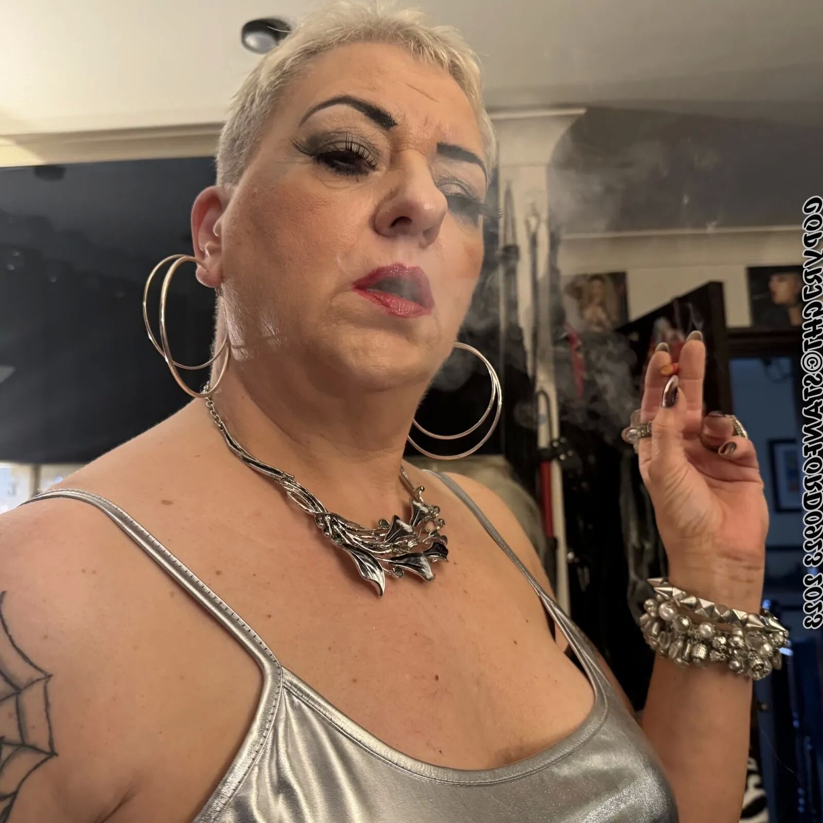 THIS IS WHAT A SLUT LOOKS LIKE - 77 Pics