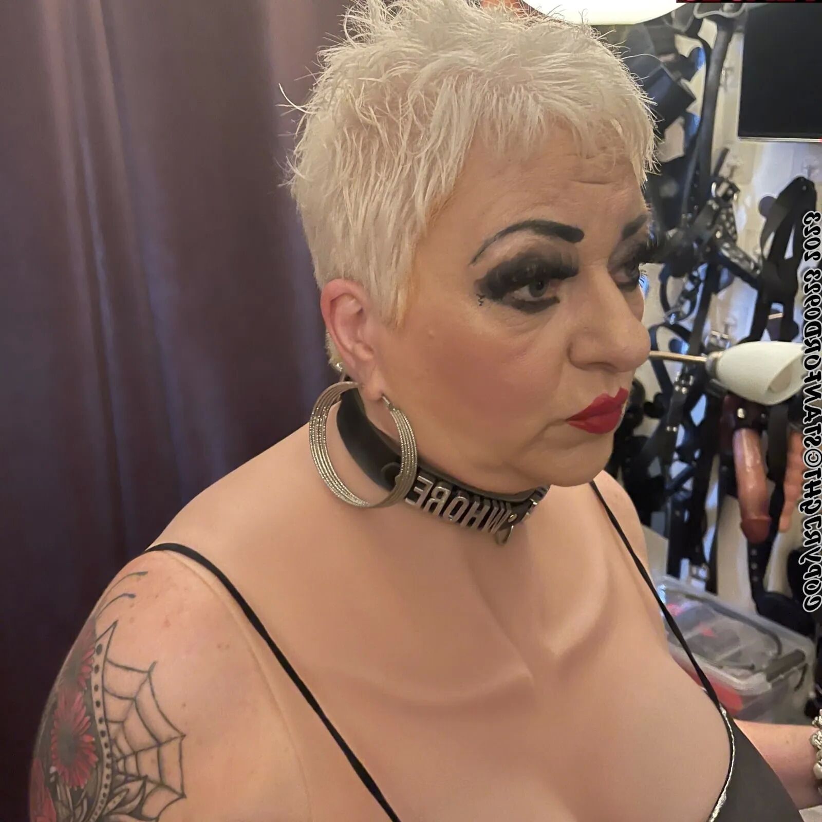 SHIRLEY STEP MOM TEASES - 120 Pics
