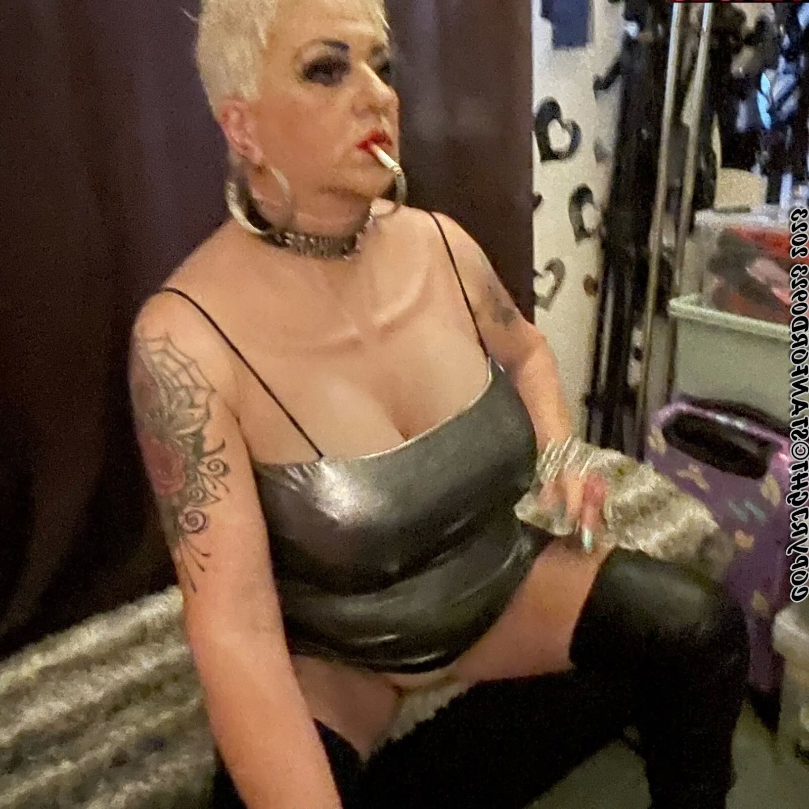 SHIRLEY STEP MOM TEASES - 120 Pics