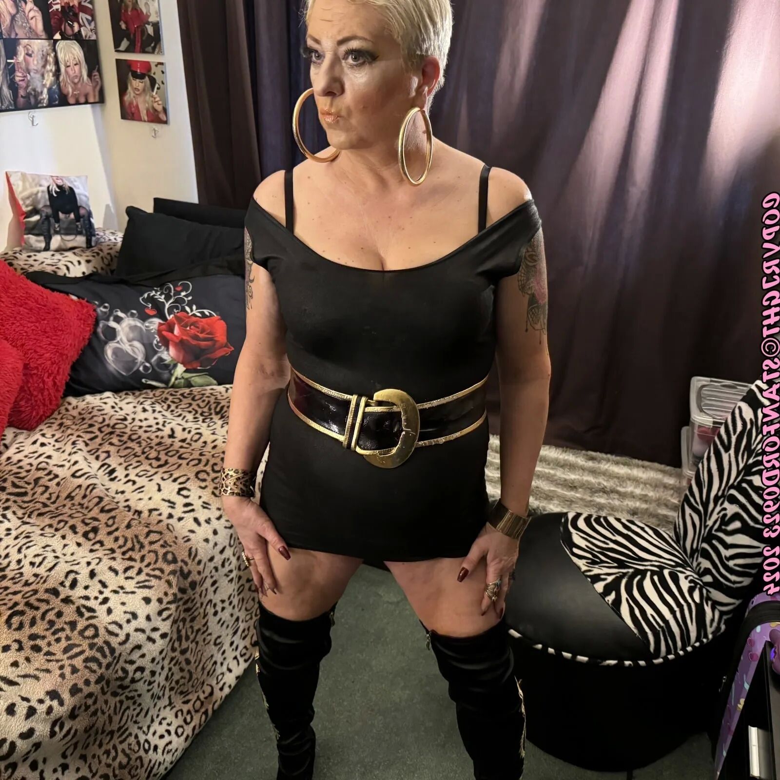 SMOKING CIGAR GIRL SHIRLEY - 173 Pics