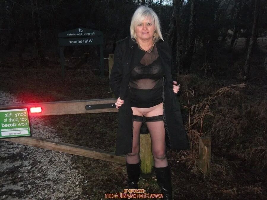 Check My MILf Crazy party mom - 12 Pics