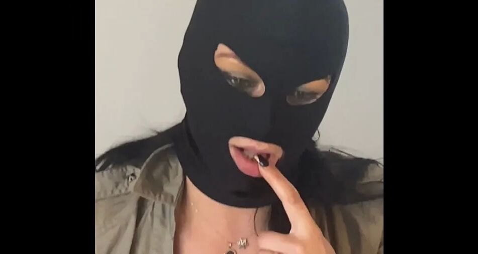 I suck ur dick, u eat my pussy, deal? - 35 Pics