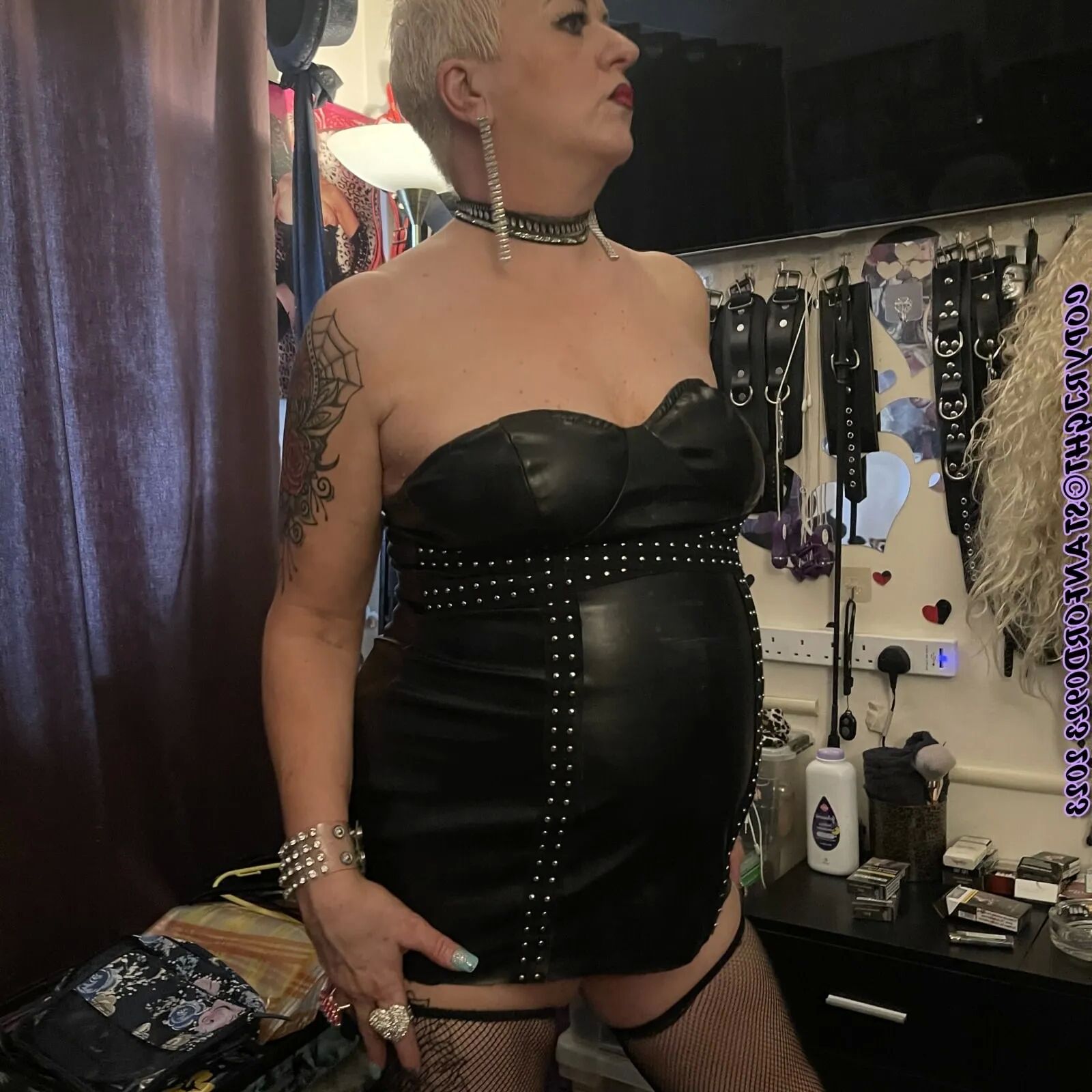 STEP MOM SHIRLEY CRAVES YOUNG COCK - 119 Pics