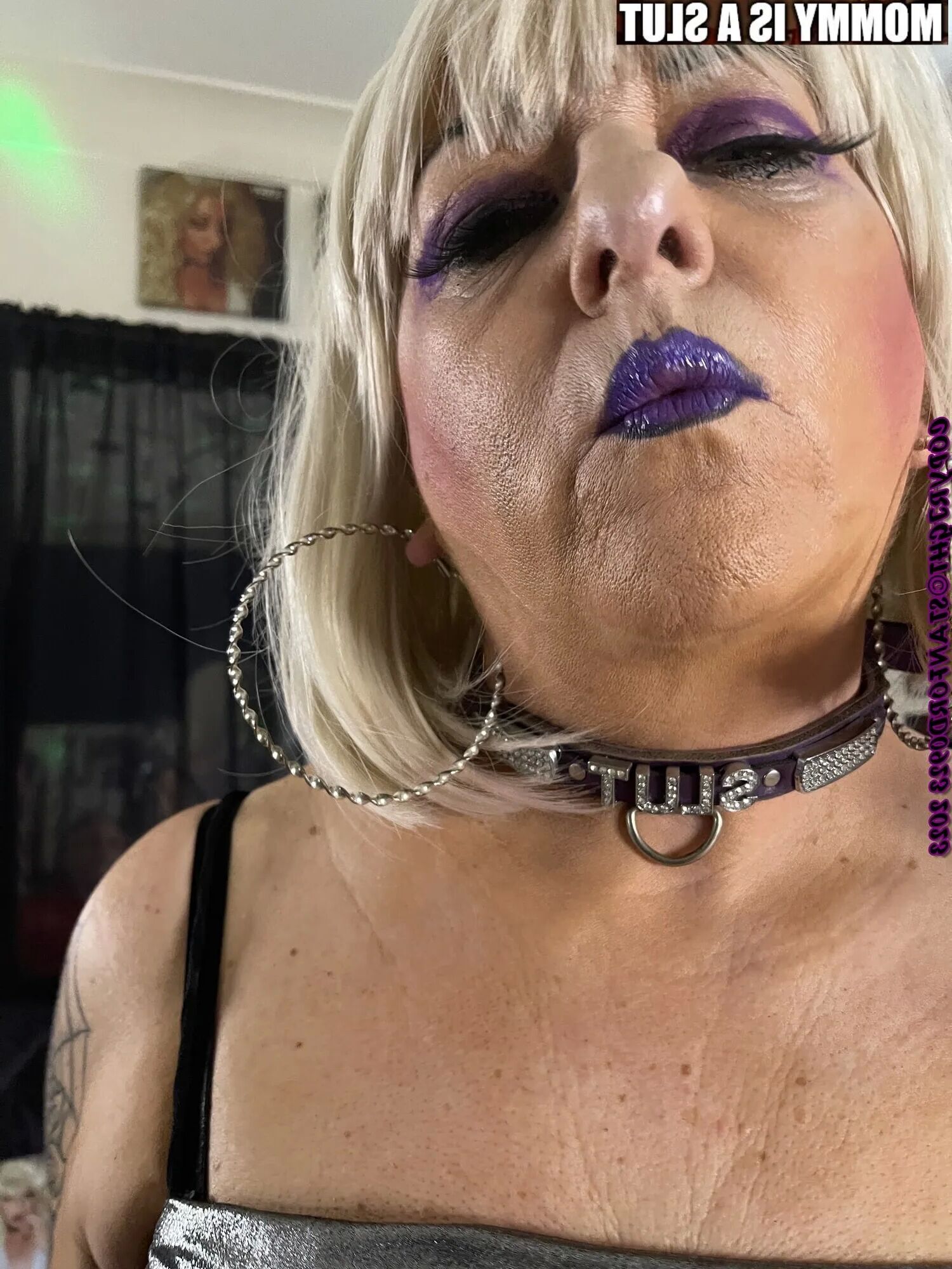SHIRLEY SLUT MOM - 12 Pics