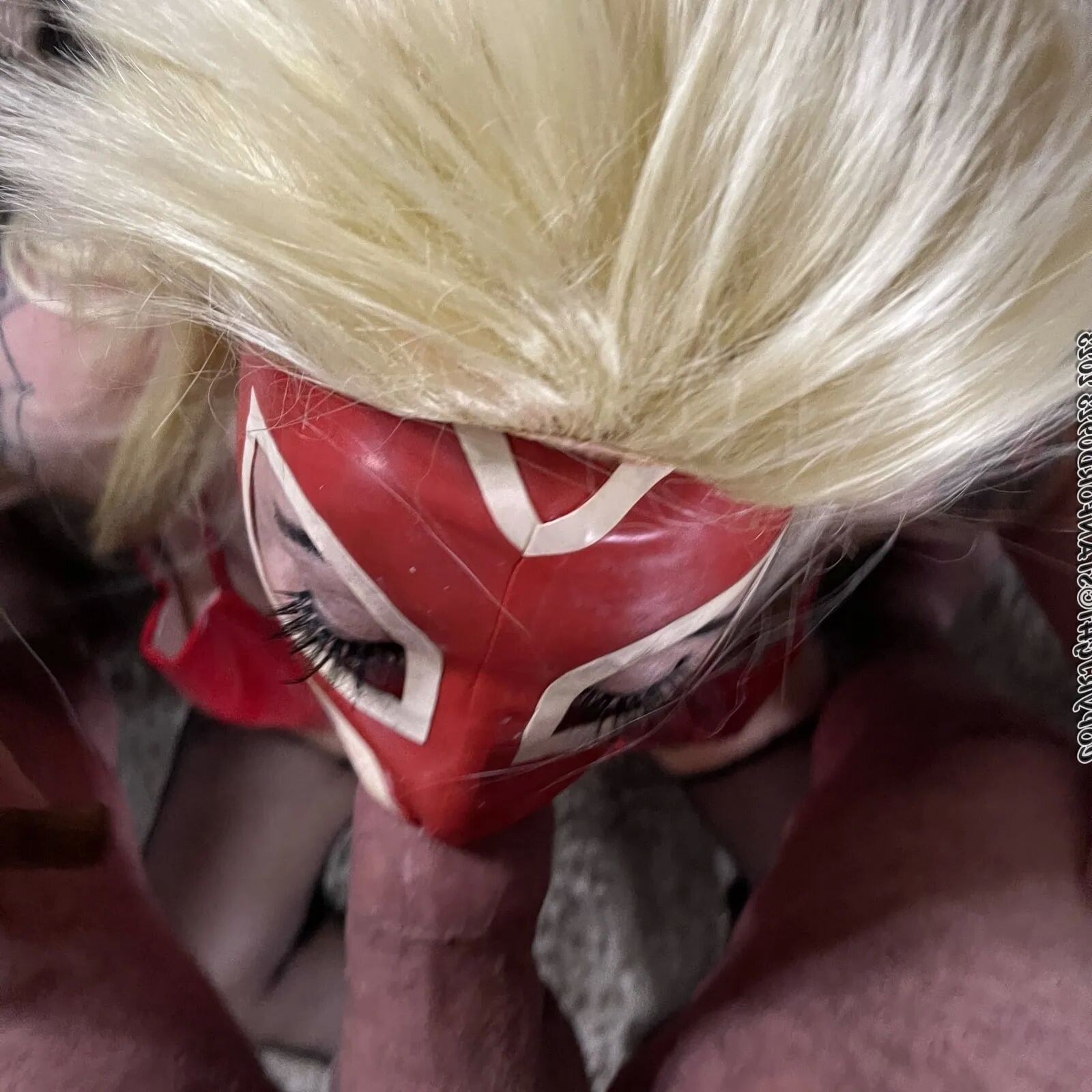 SLUT BEHIND THE MASK - 157 Pics