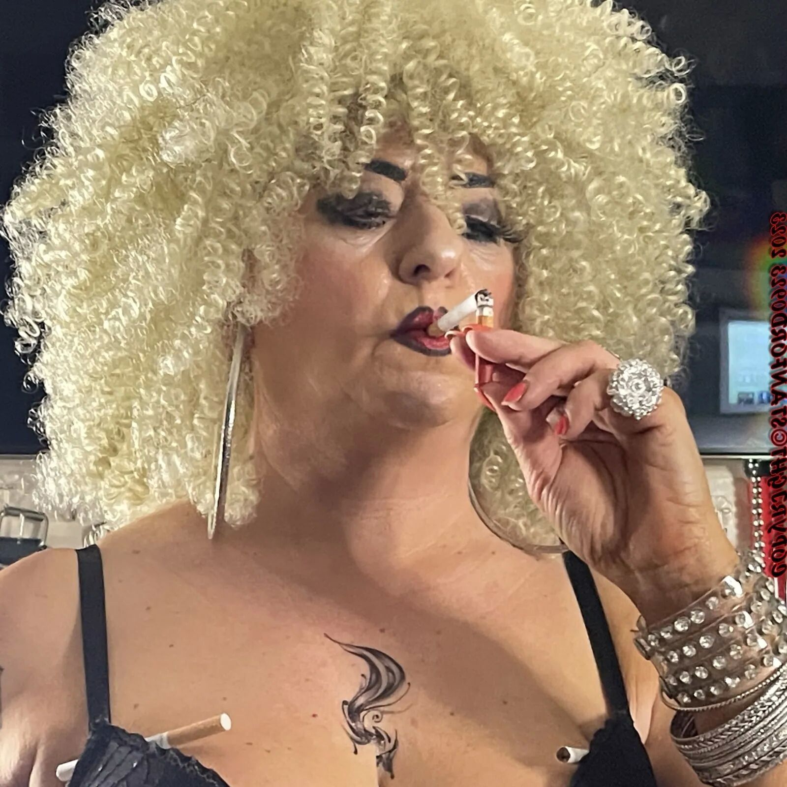 SHIRLEY SMOKING WHORE - 173 Pics