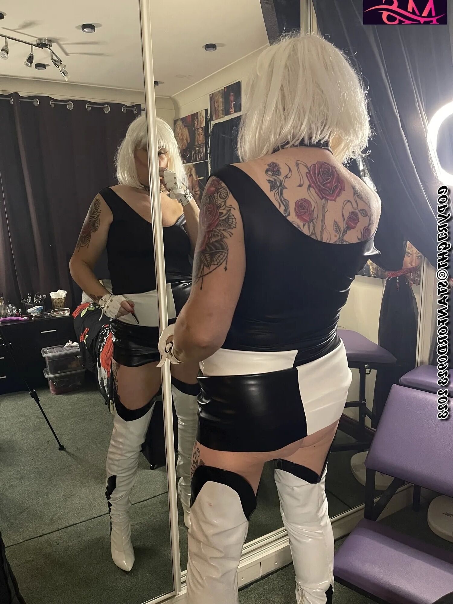 SHIRLEY SLUT 620 - 40 Pics
