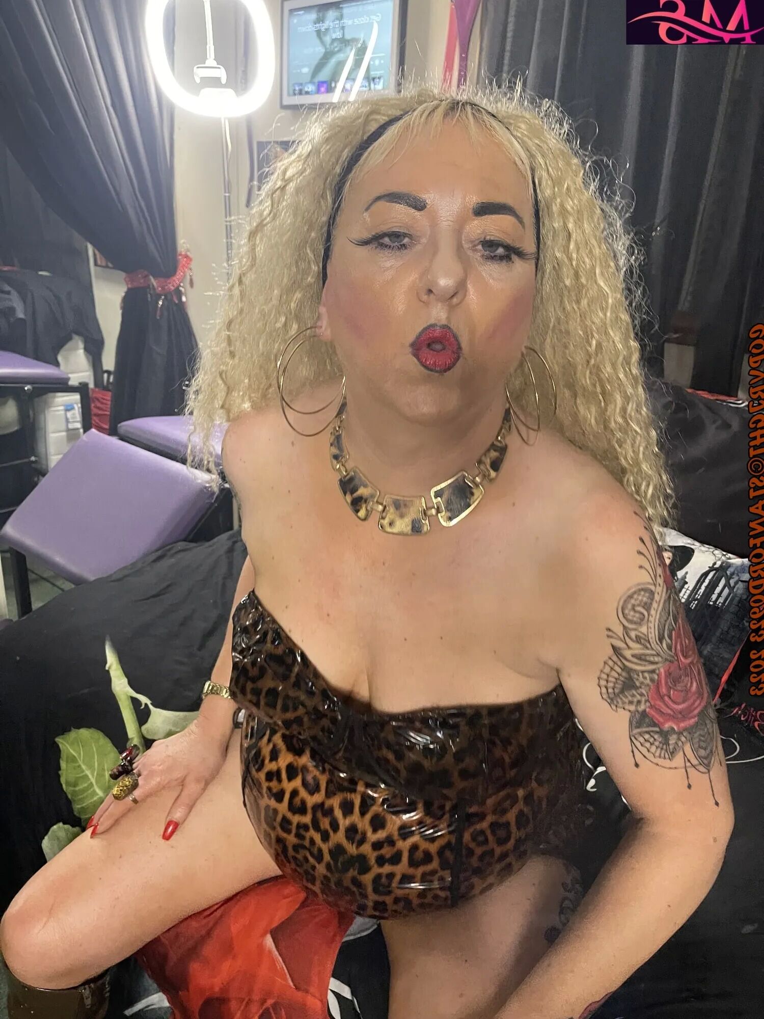 SHIRLEY SLUT 622 LEOPARD MOMMY - 46 Pics