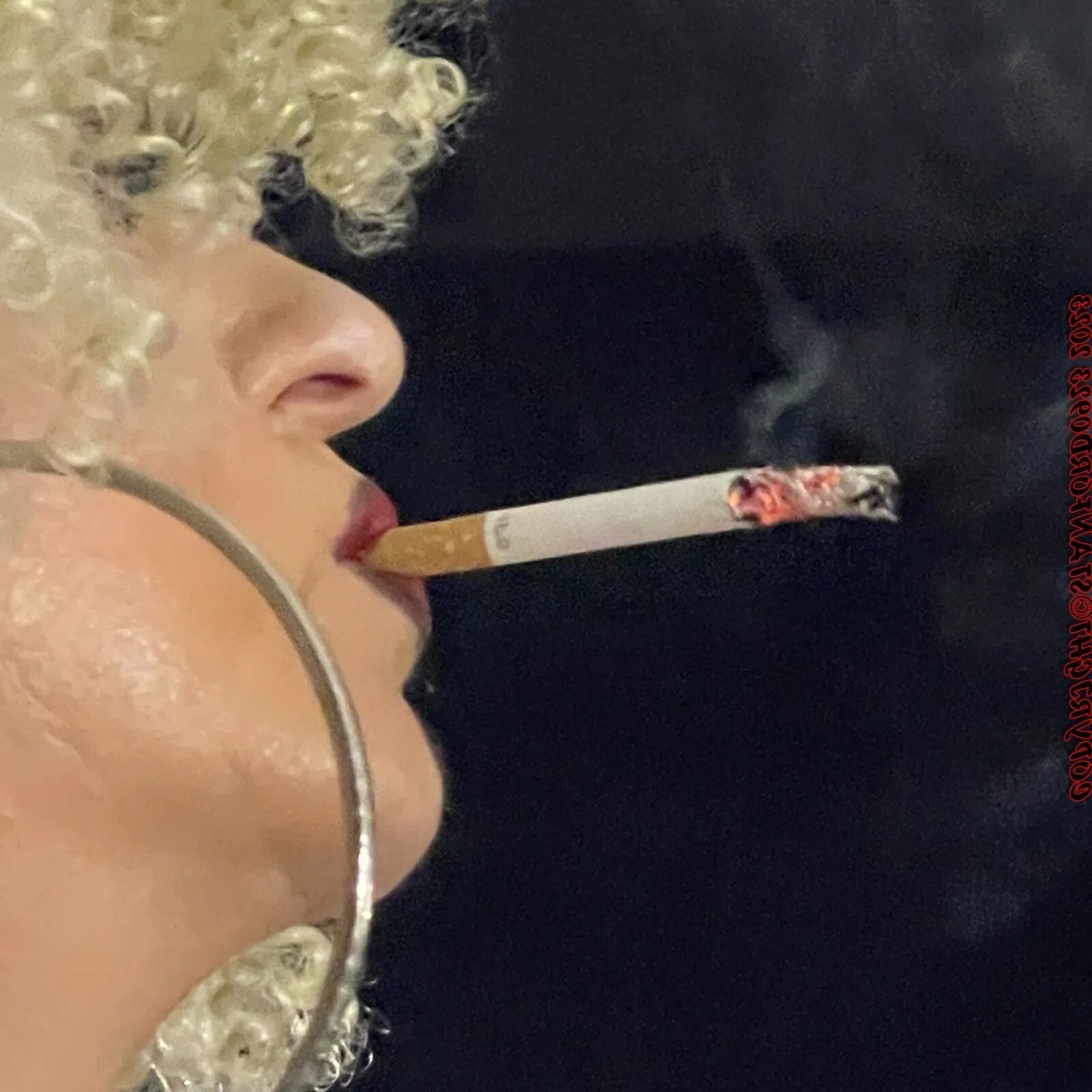 SHIRLEY SMOKING WHORE - 173 Pics