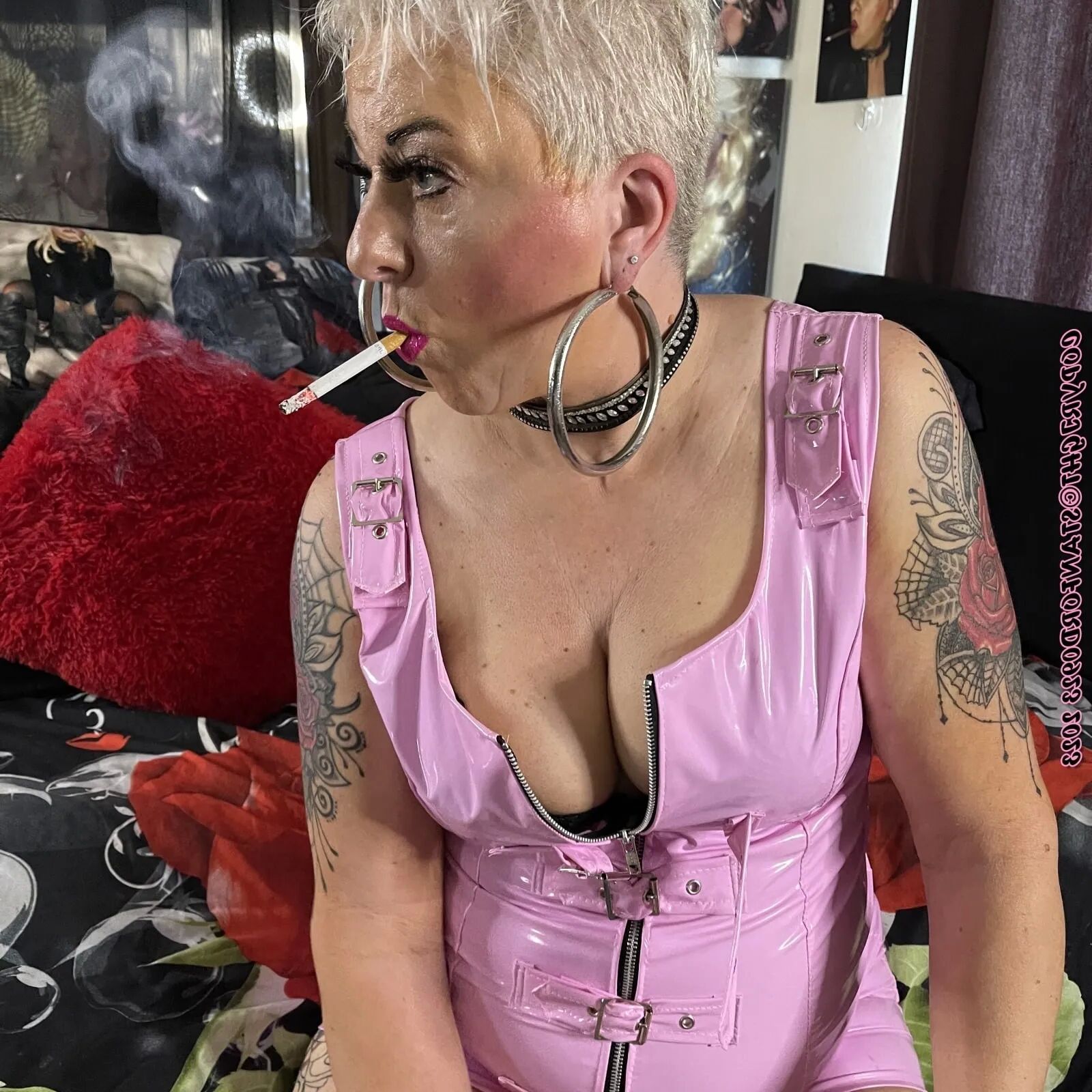 SATURDAY EXTRA SHIRLEY - 109 Pics