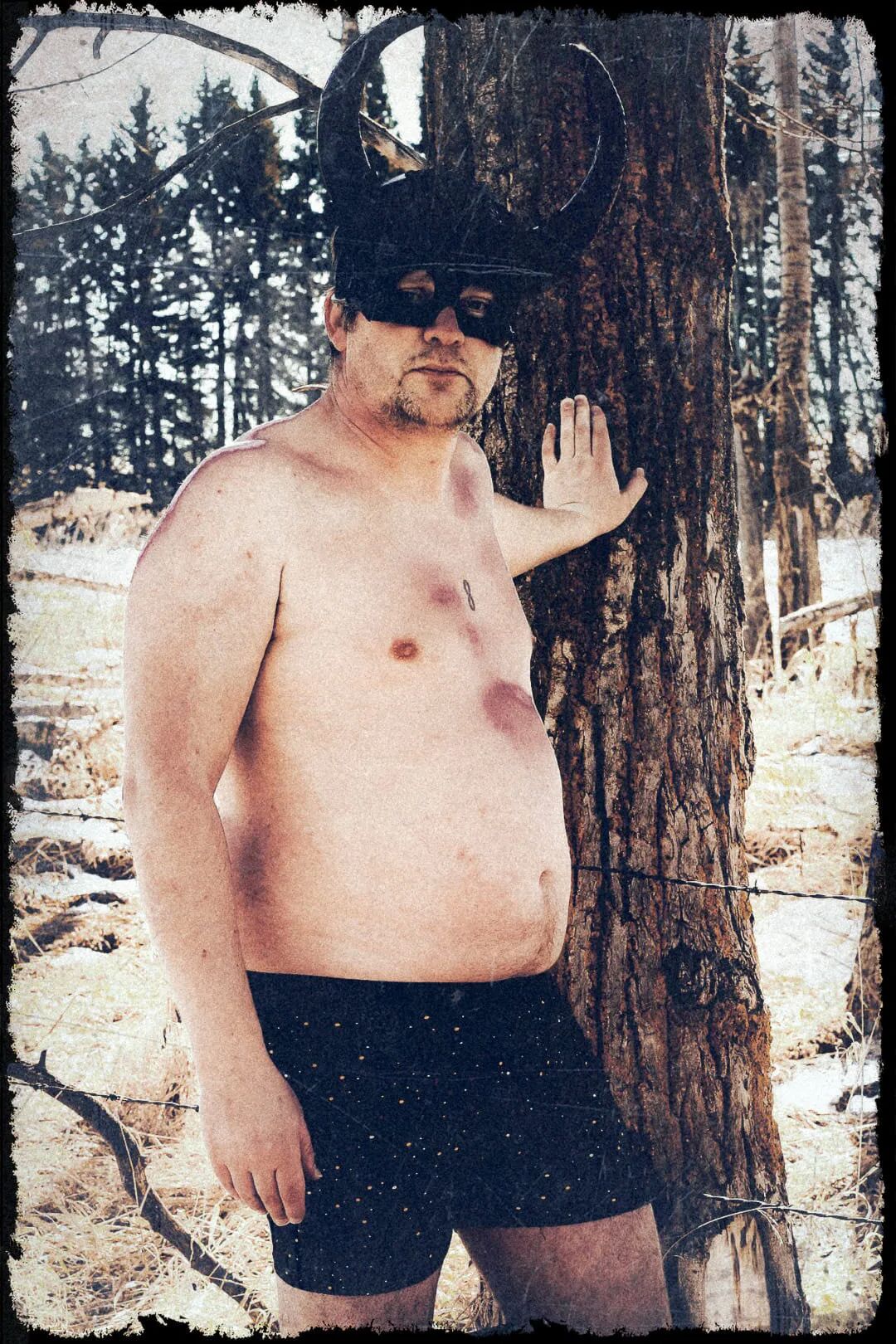 In The Woods - 17 Pics