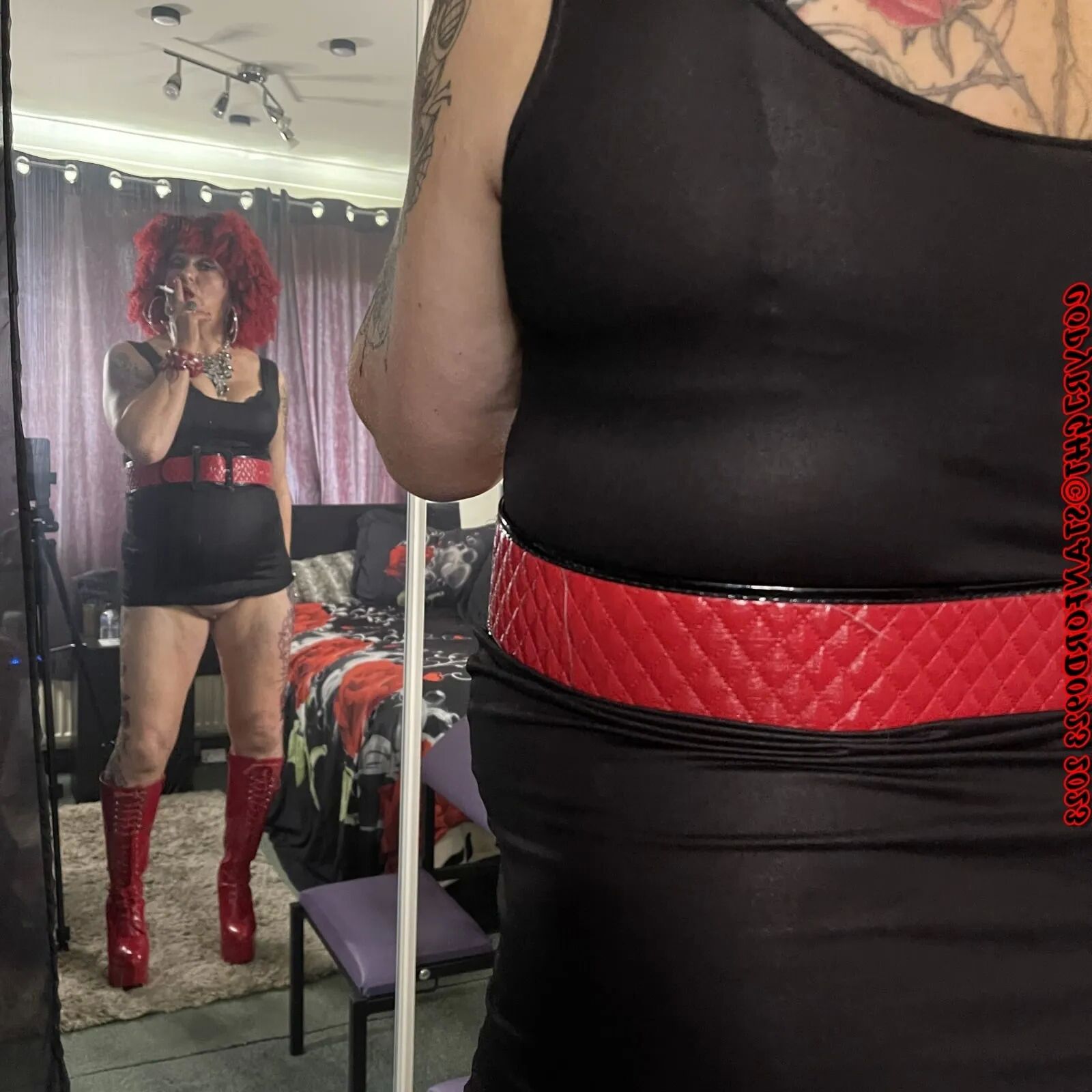 RED WHORE SHIRLEY - 75 Pics