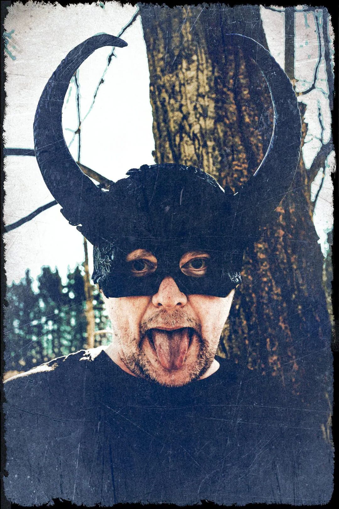 In The Woods - 17 Pics