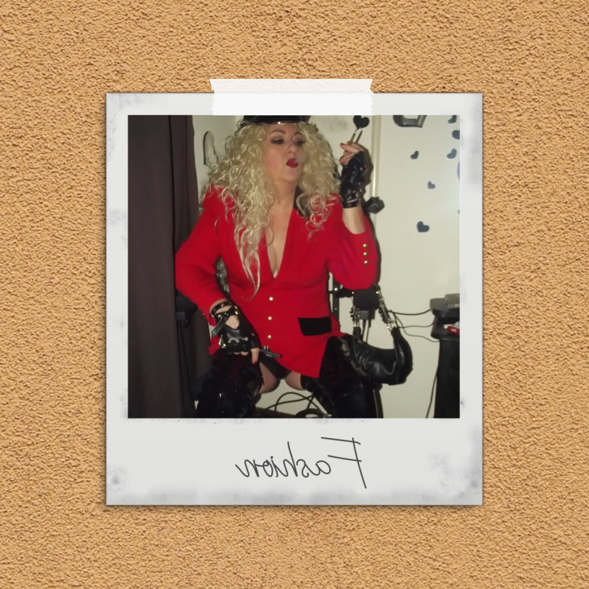 SHIRLEY POLAROID 10 - 49 Pics