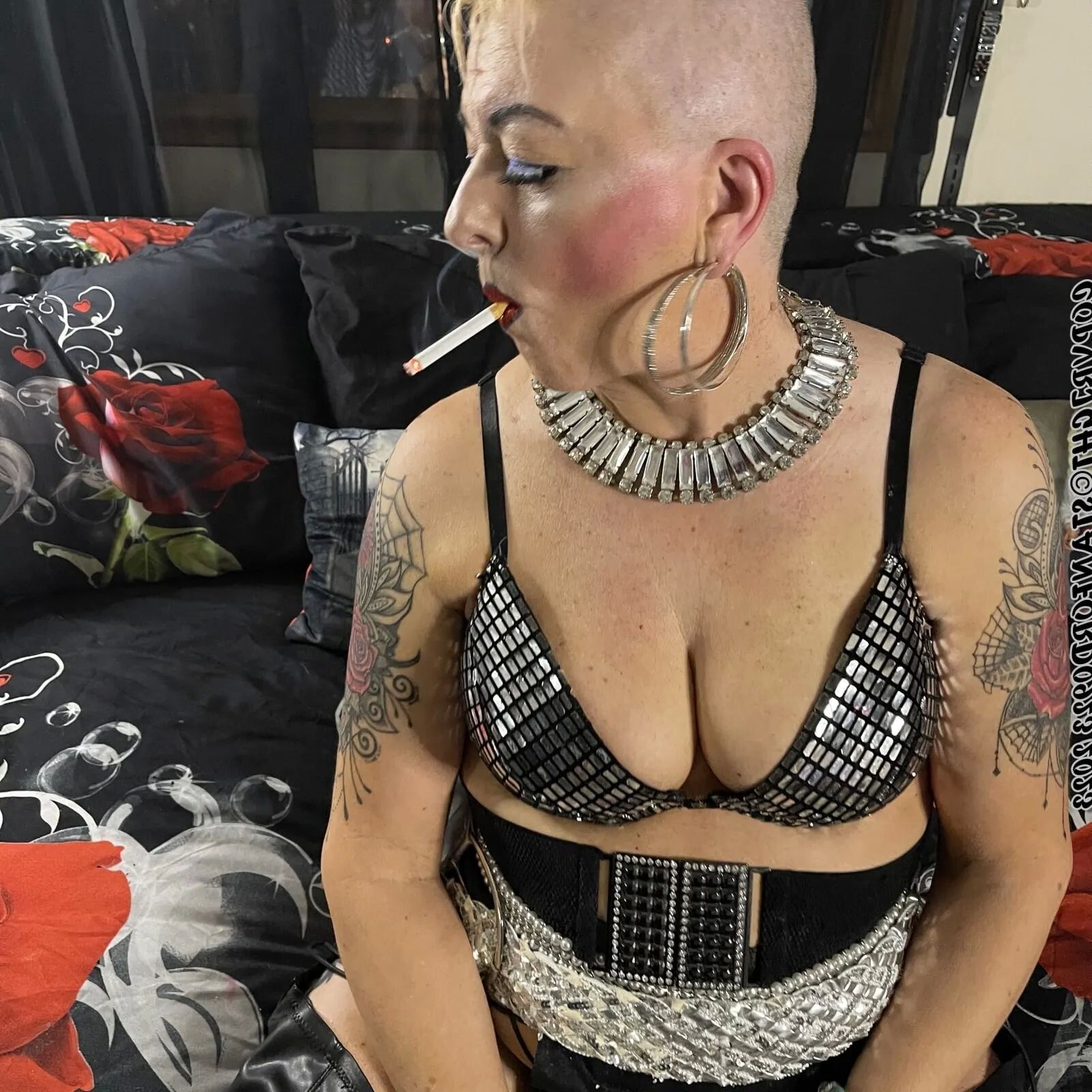 MY NEW HAIRDRESSER - 164 Pics