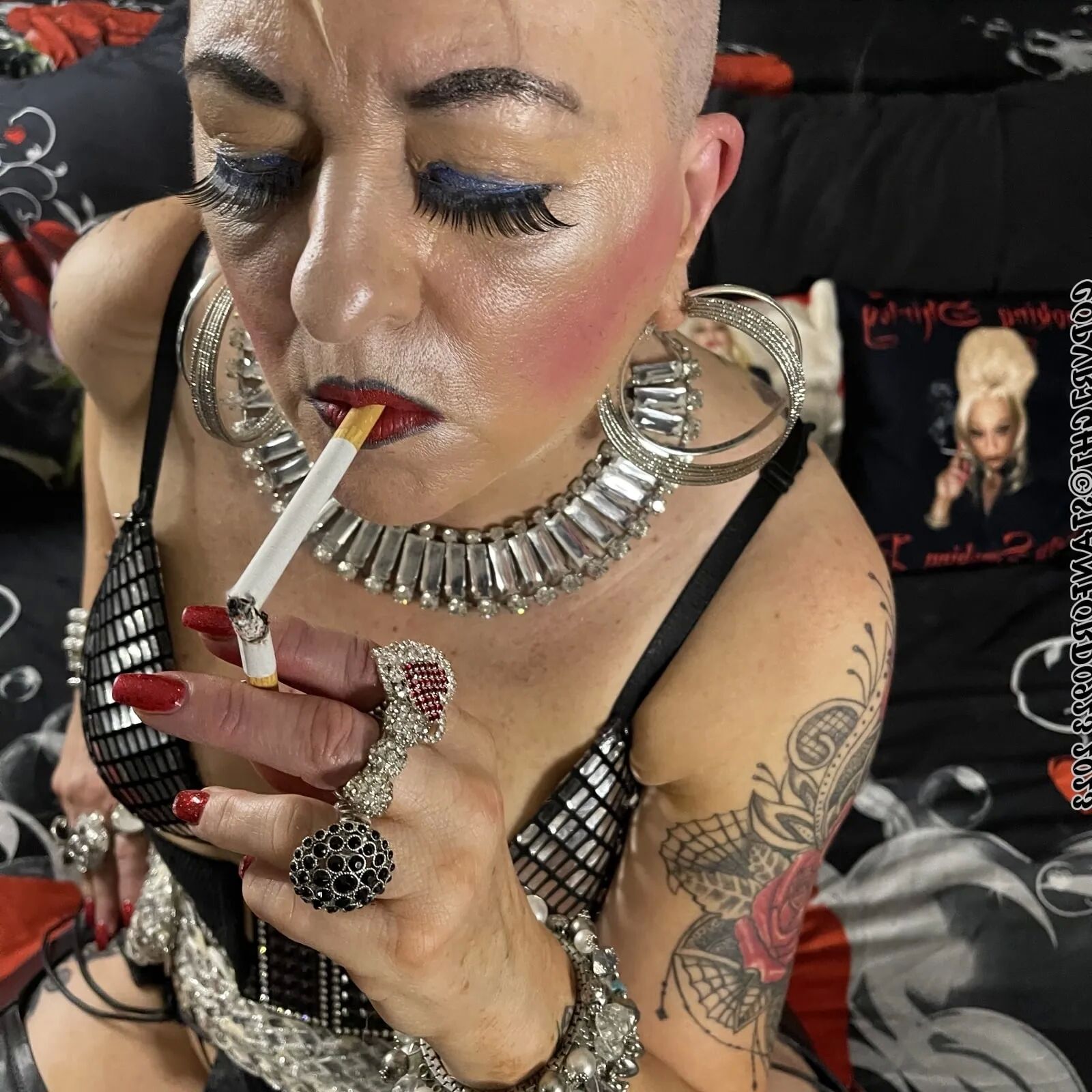 MY NEW HAIRDRESSER - 164 Pics