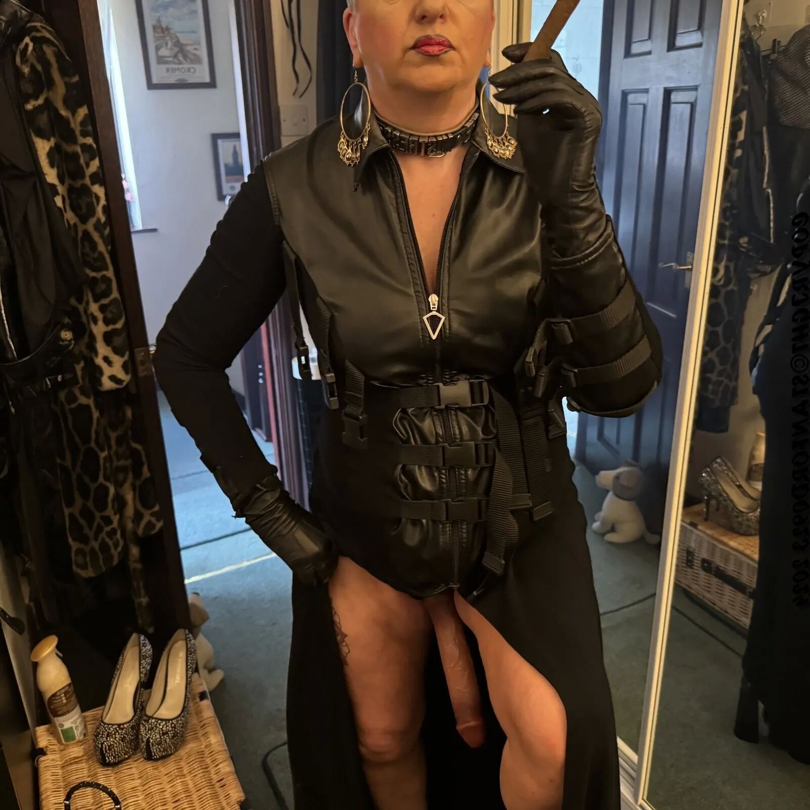 SHIRLEY SMOKING DOMINATION - 141 Pics