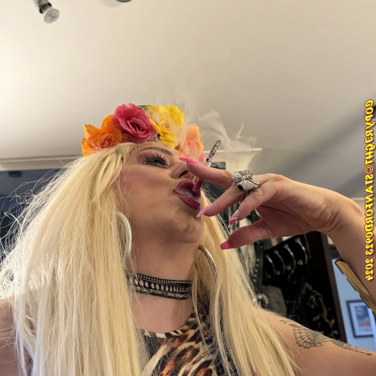 SHIRLEY HIPPY SLUT - 105 Pics