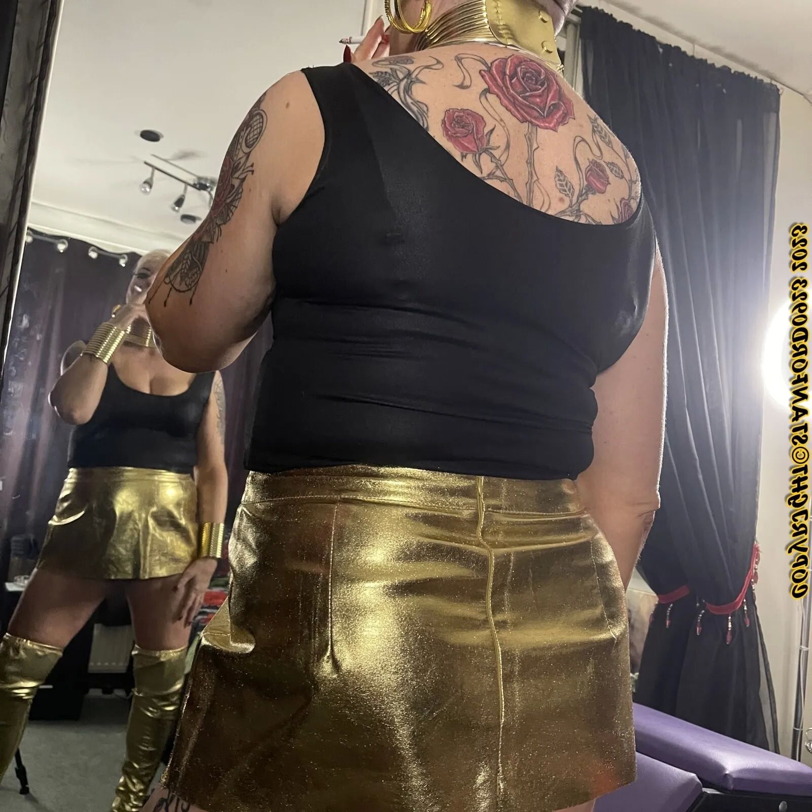 BAD AUNTIE SHIRLEY - 148 Pics