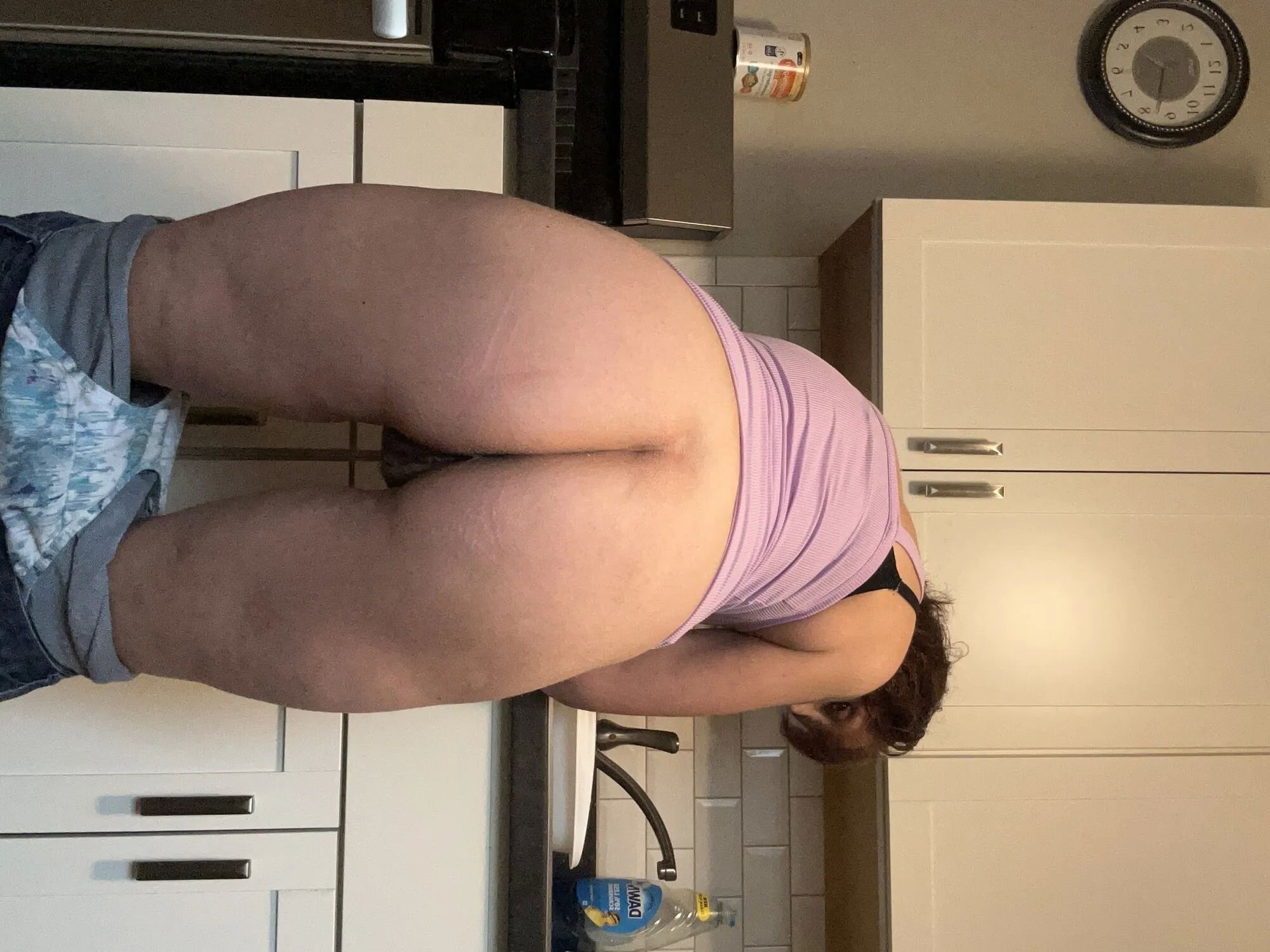Lonely milf - 10 Pics