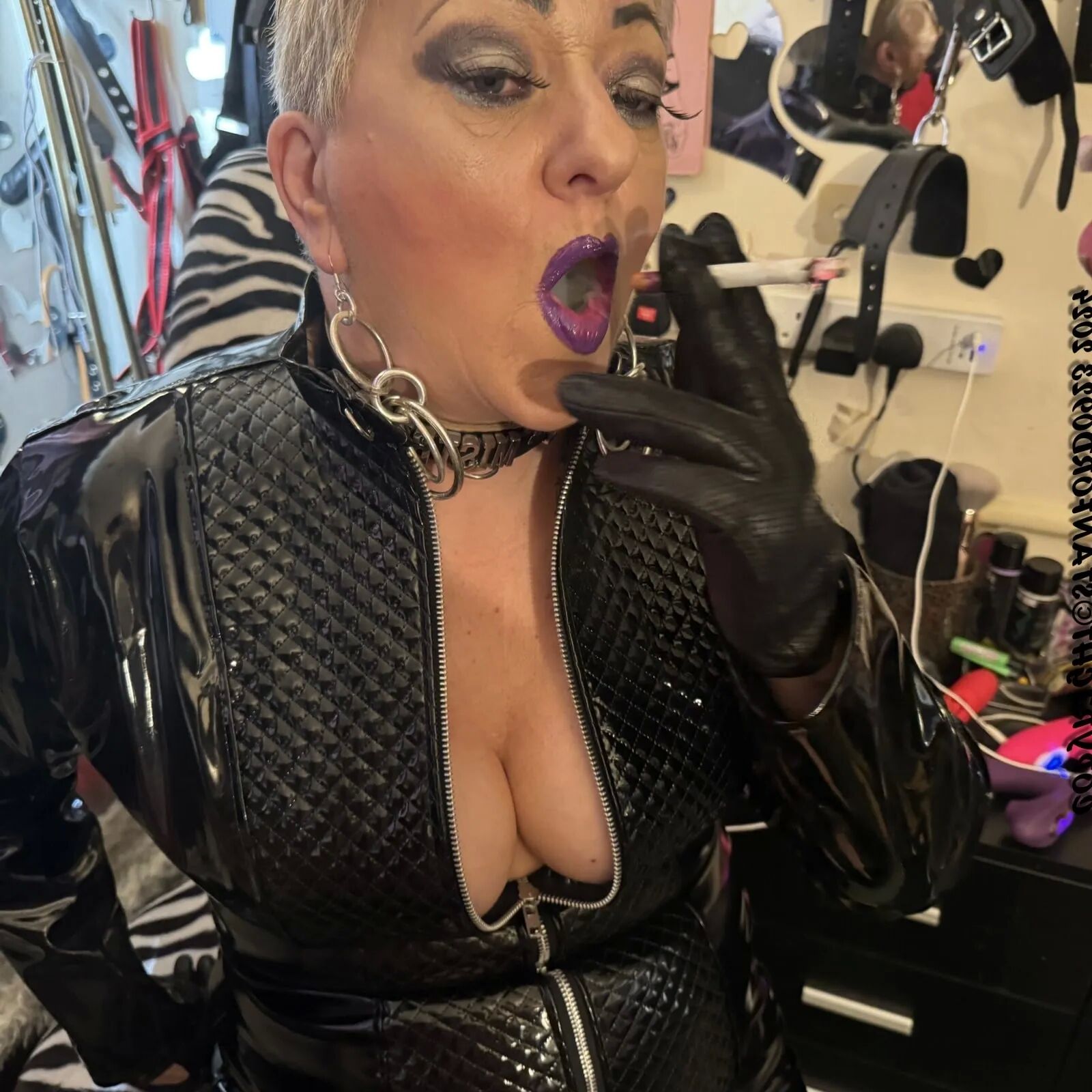 SHIRLEY MISS DOMINATRIX - 87 Pics