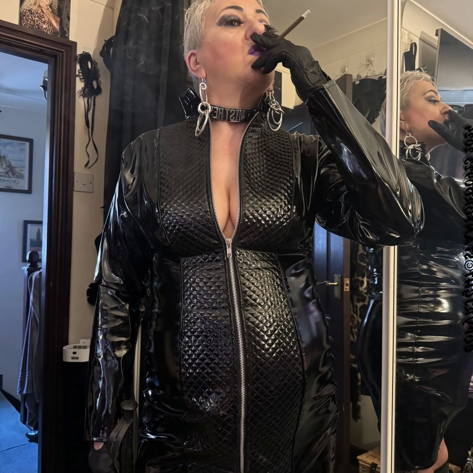 SHIRLEY MISS DOMINATRIX - 87 Pics