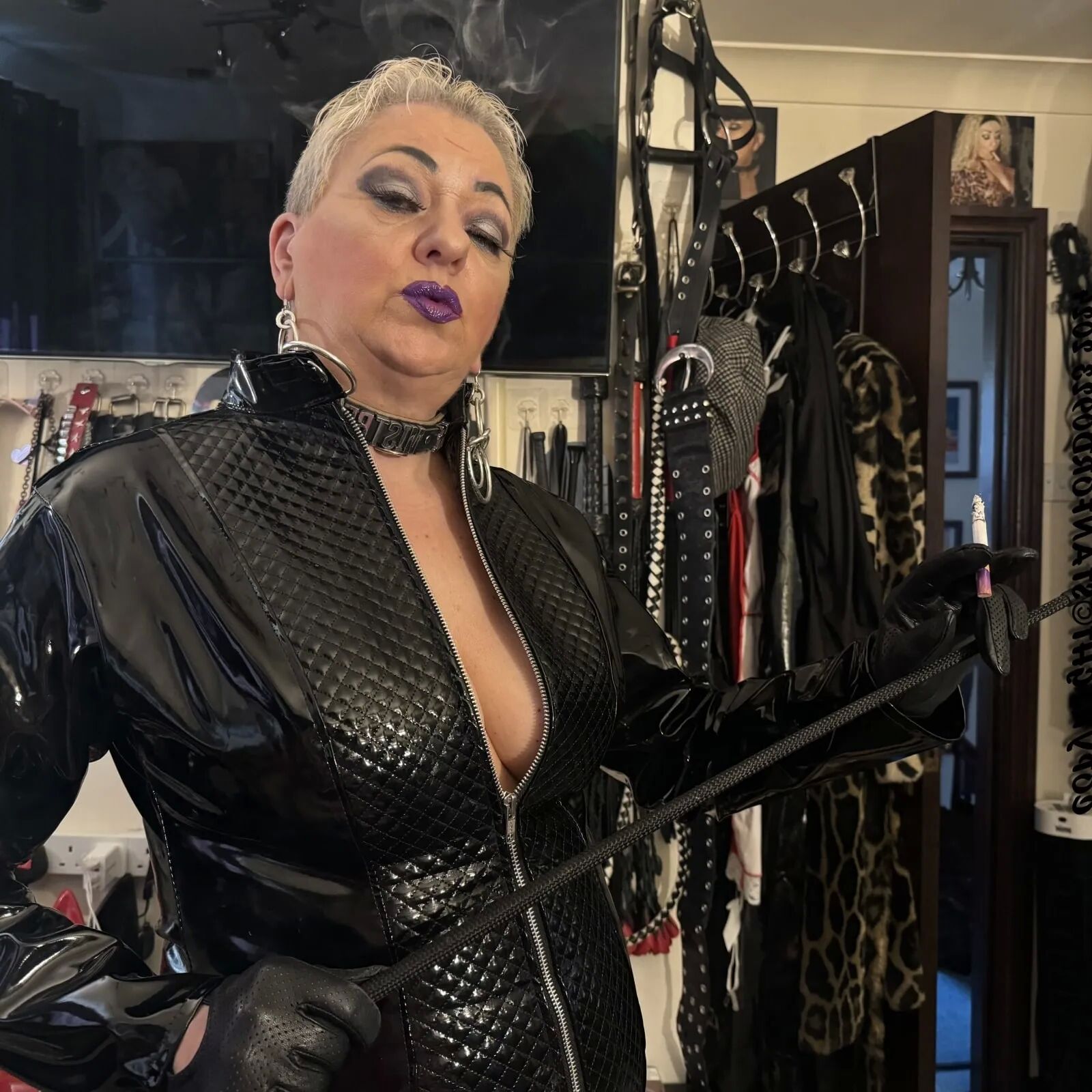 SHIRLEY MISS DOMINATRIX - 87 Pics