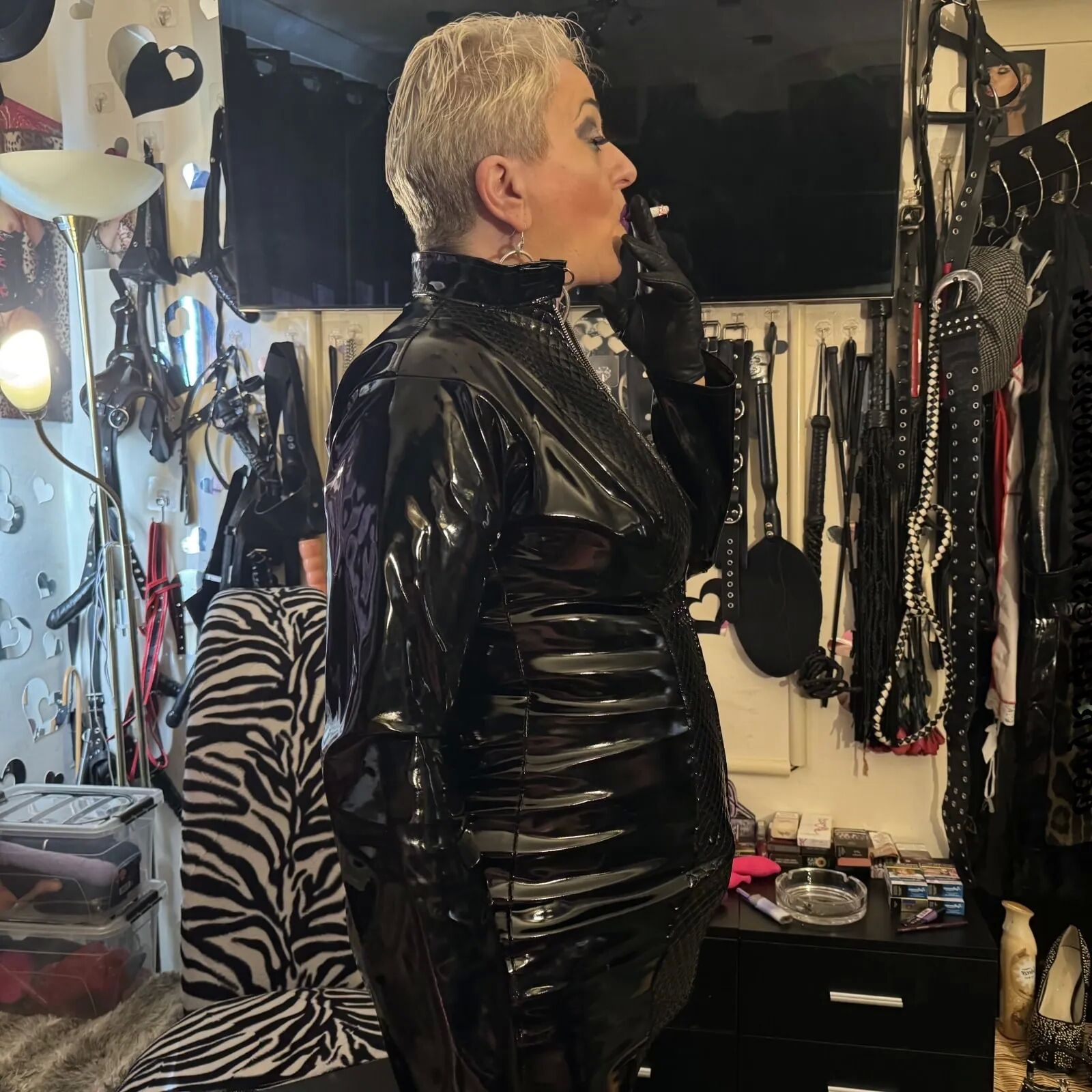 SHIRLEY MISS DOMINATRIX - 87 Pics