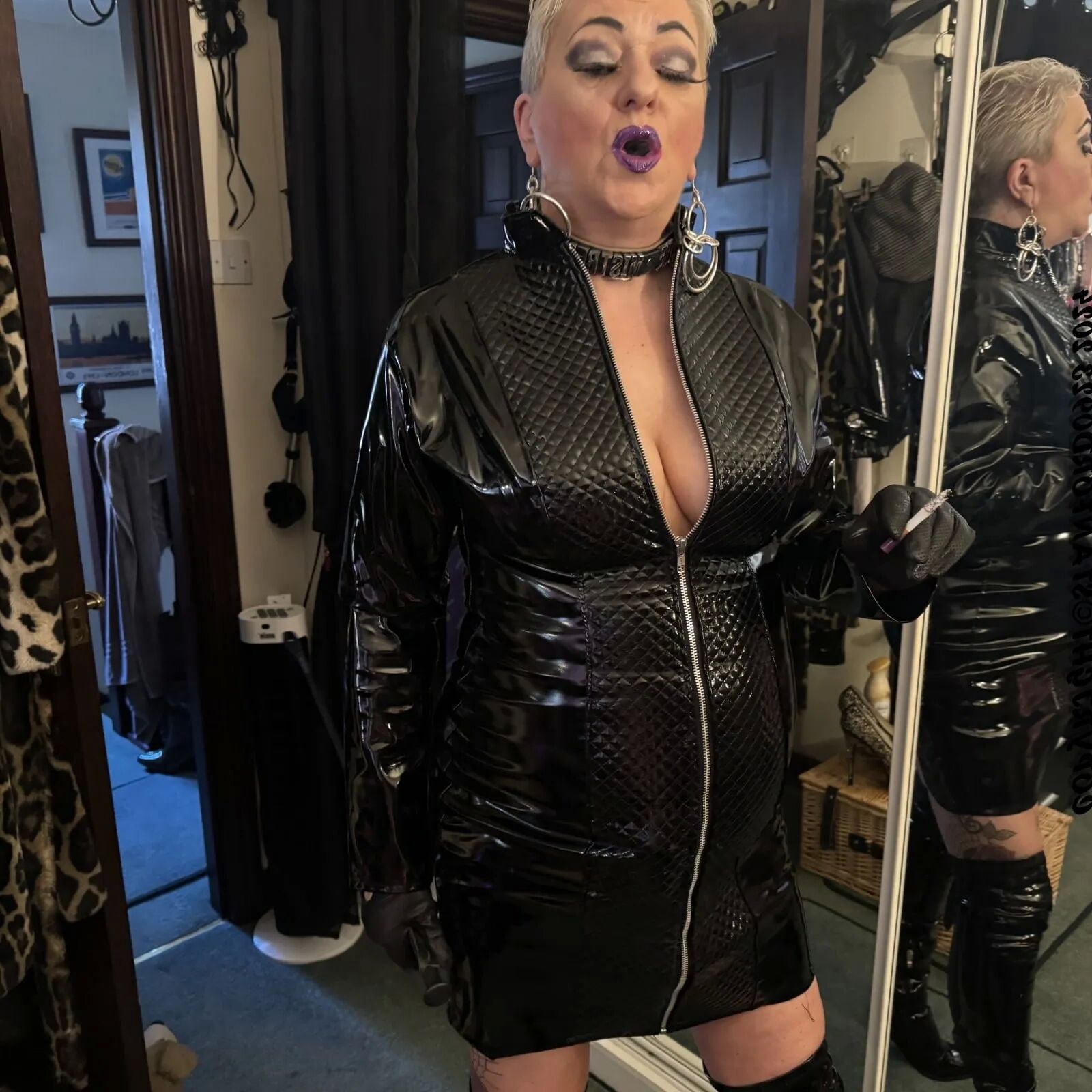 SHIRLEY MISS DOMINATRIX - 87 Pics