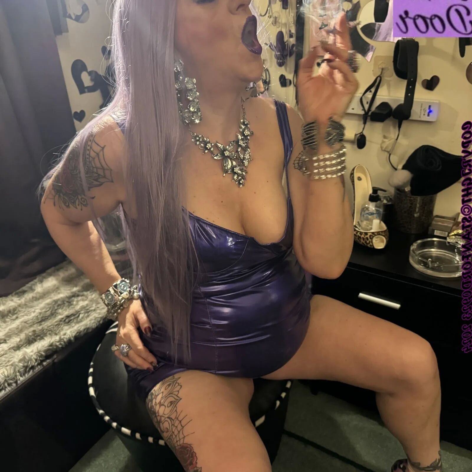 SHIRLEY WHORE NEXT DOOR - 116 Pics