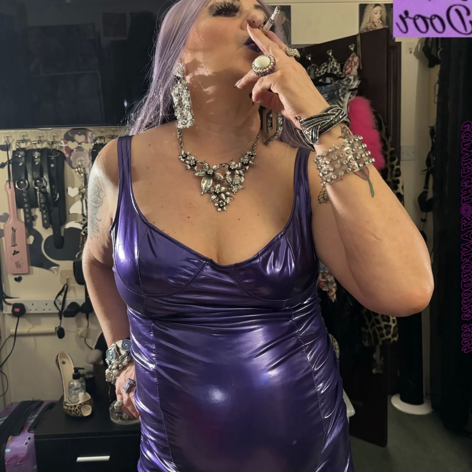 SHIRLEY WHORE NEXT DOOR - 116 Pics