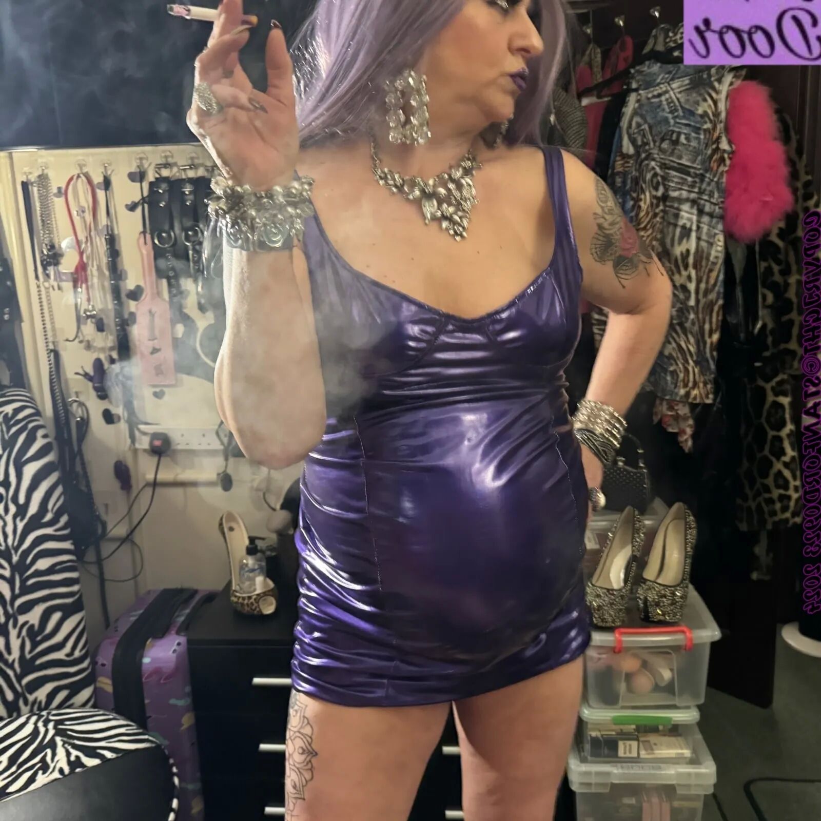 SHIRLEY WHORE NEXT DOOR - 116 Pics