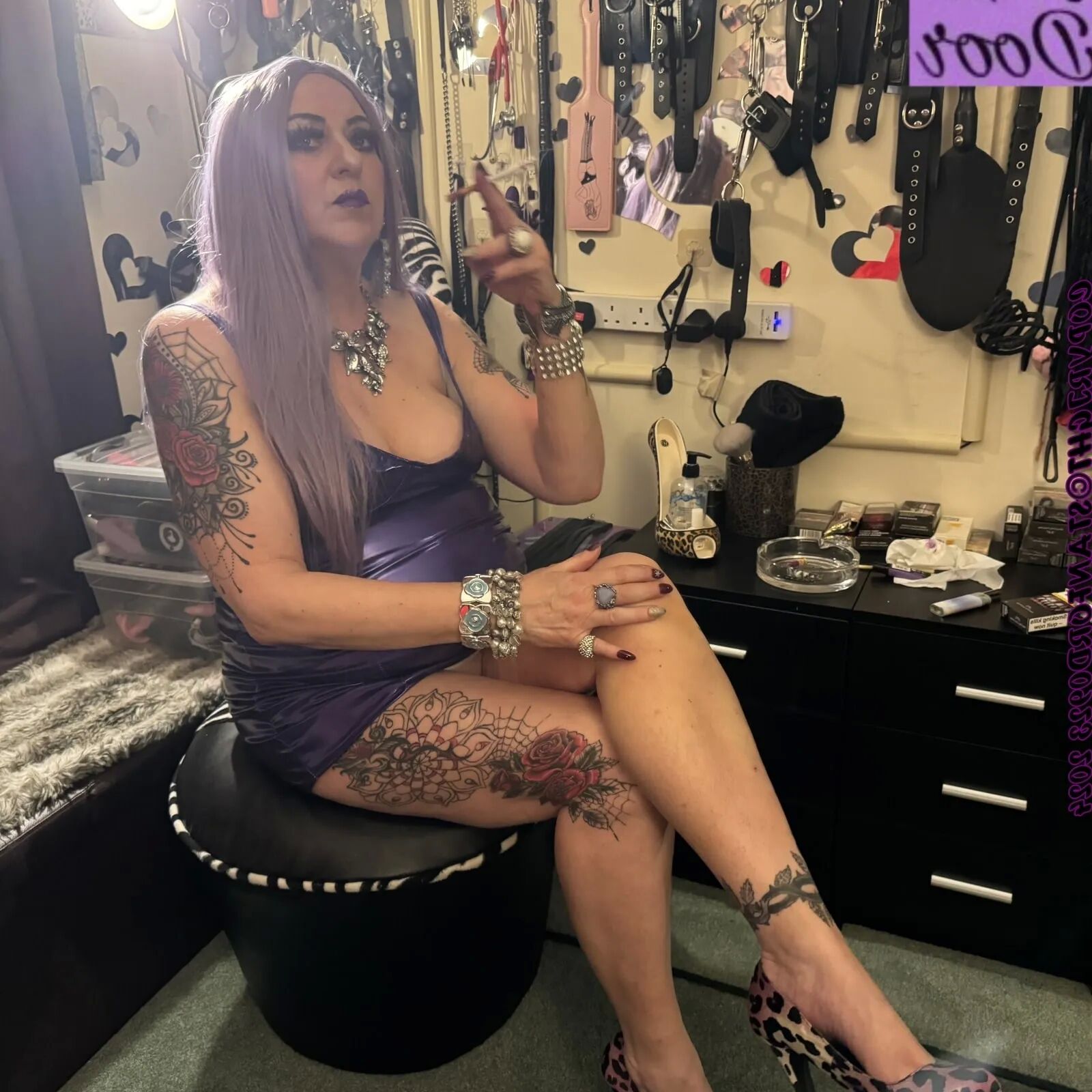 SHIRLEY WHORE NEXT DOOR - 116 Pics