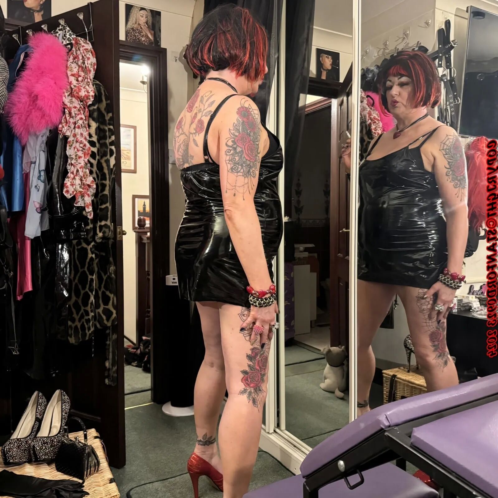 THE SLAG SHIRLEY - 117 Pics