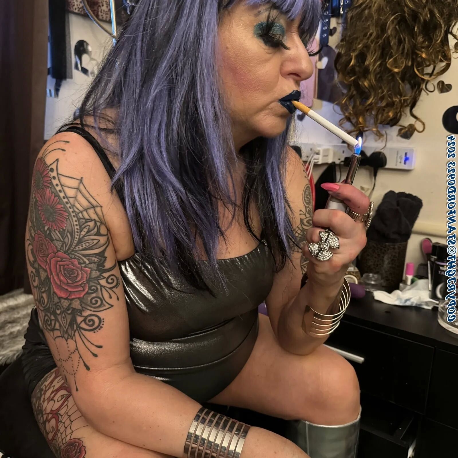 SHIRLEY TRASH MOM - 108 Pics