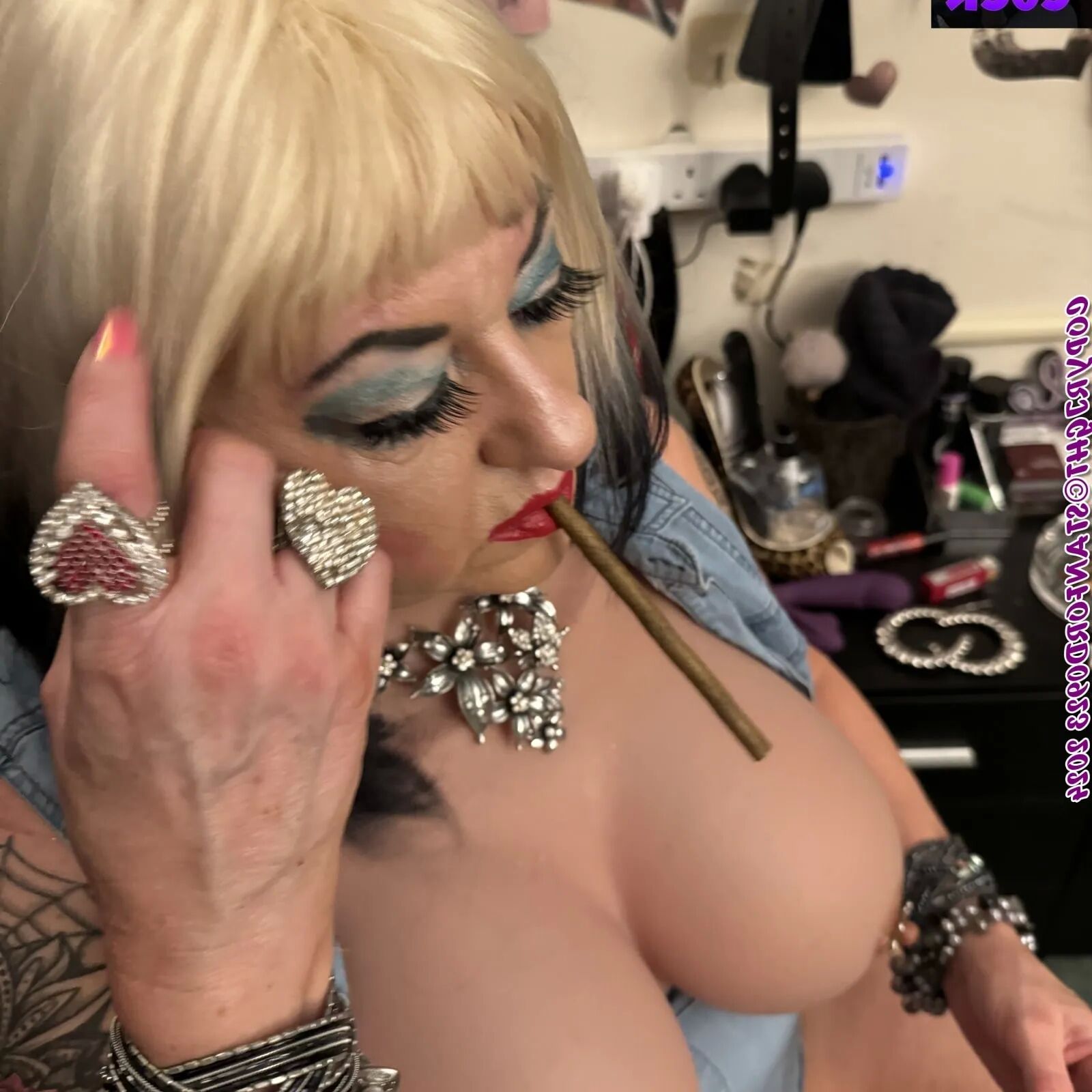MY BIG BREASTED STEP MOM WANTS MY COCK - 120 Pics