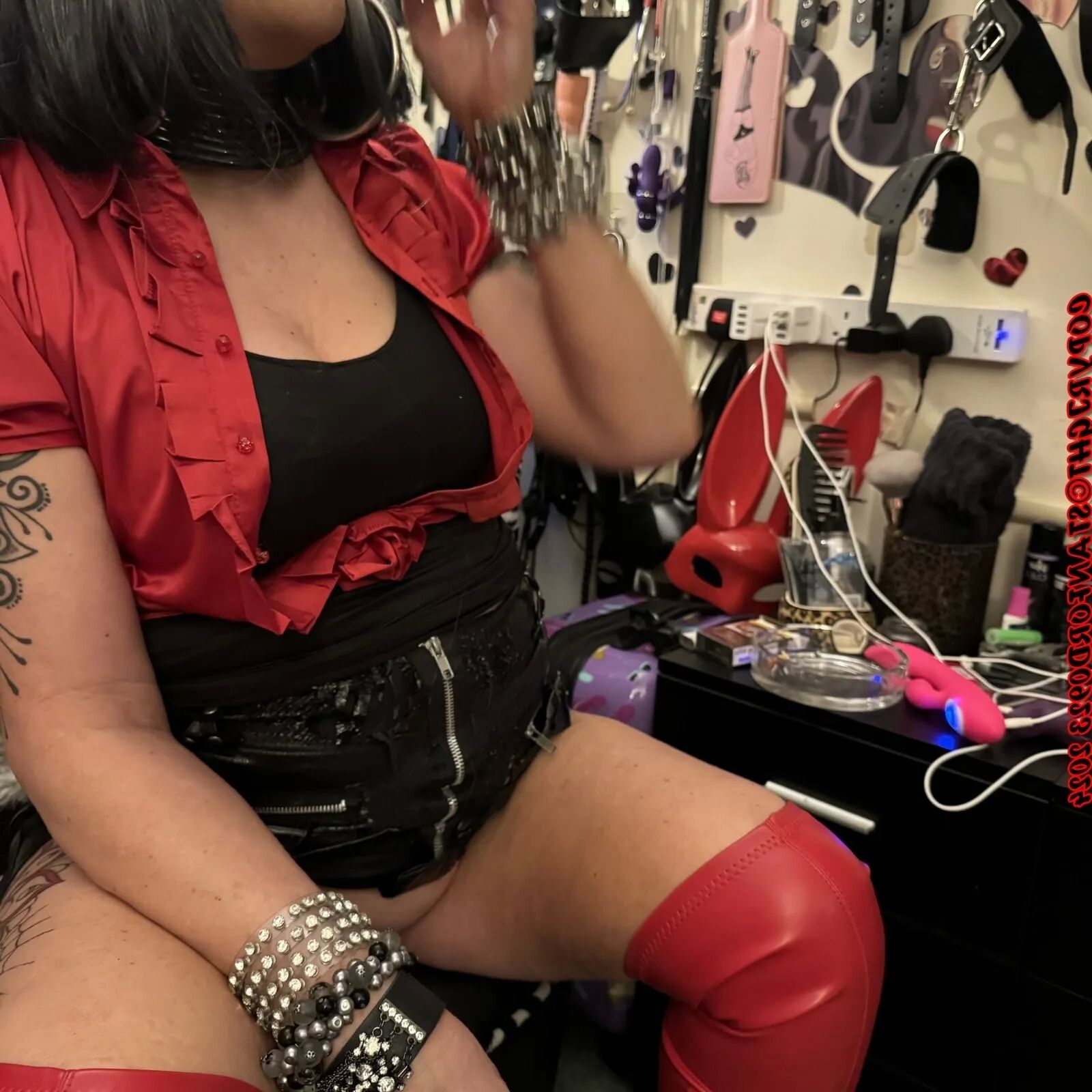 QUIT BEING SUCH A WHORE MOM SHIRLEY - 118 Pics