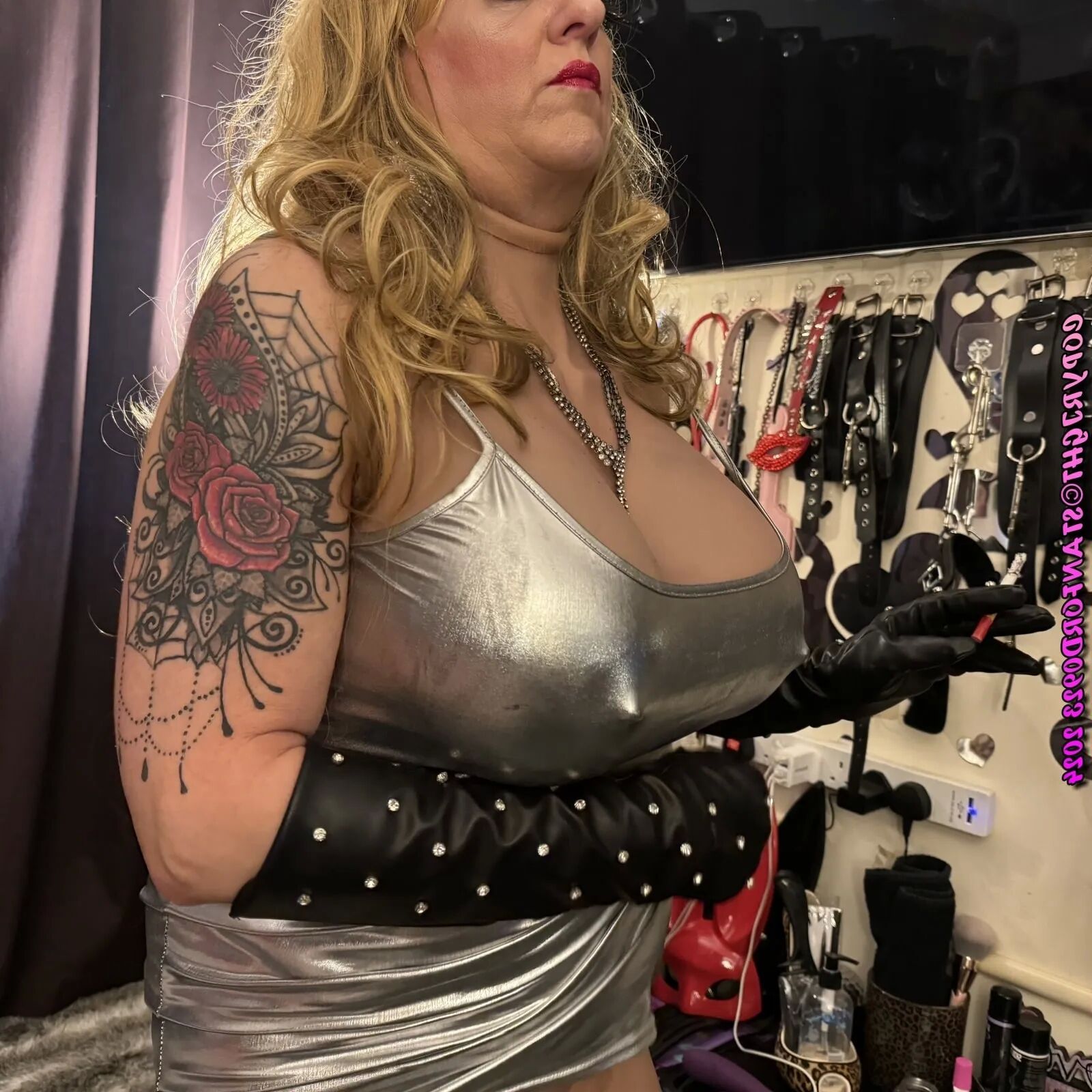 MOMMYS A DIRTY SLUT - 78 Pics