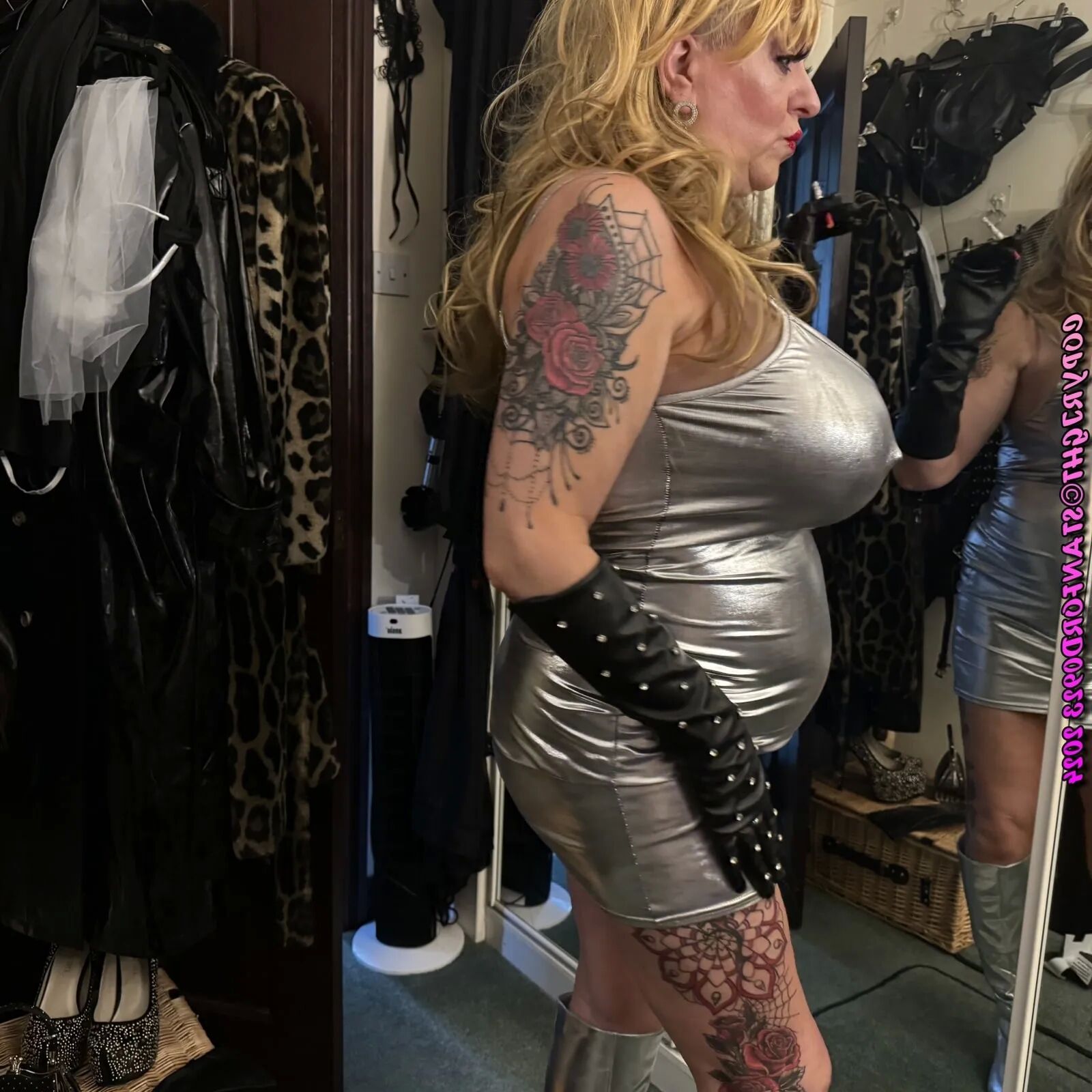 MOMMYS A DIRTY SLUT - 78 Pics
