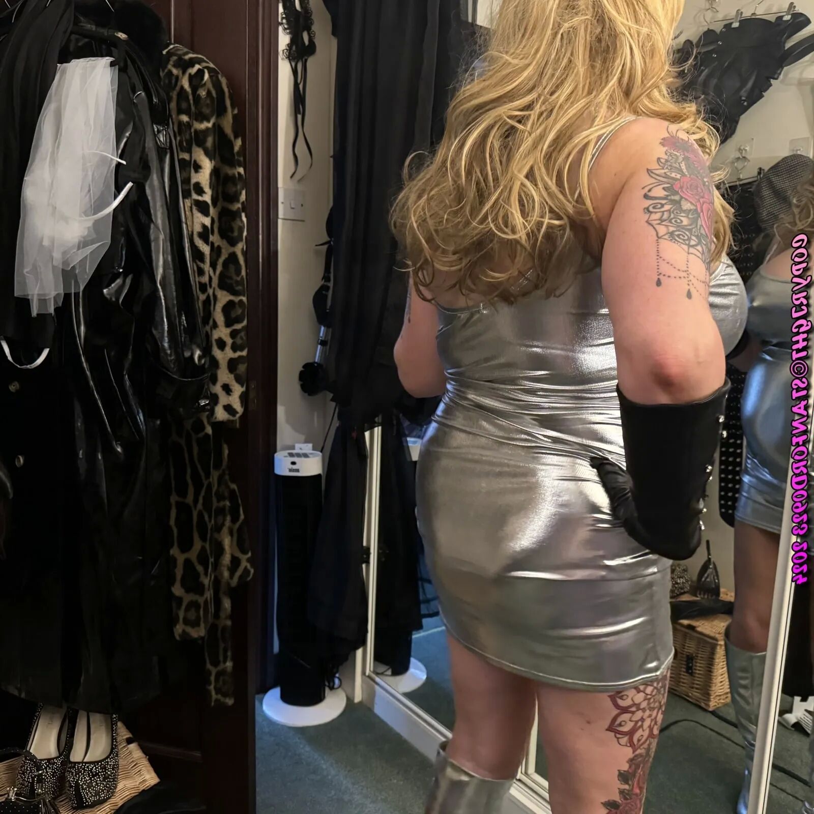 MOMMYS A DIRTY SLUT - 78 Pics