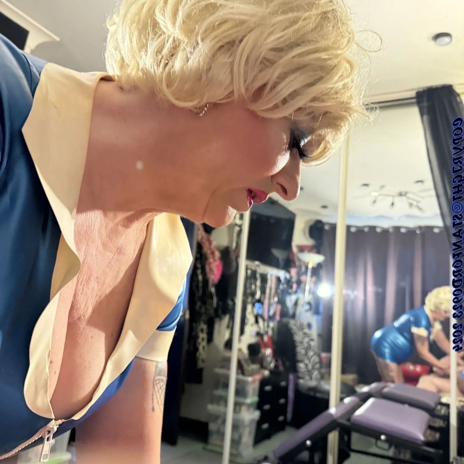 JEAN AT WORK - 84 Pics