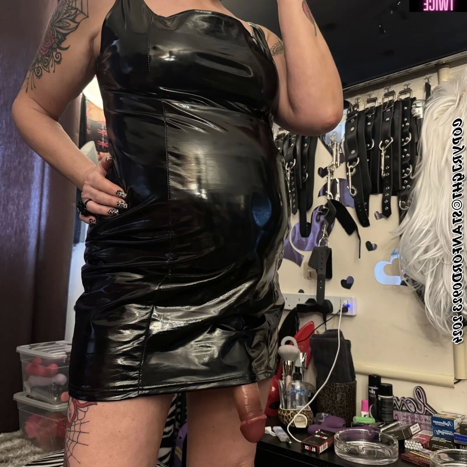 I WANT TO USE YOU AND YOU WILL CUM TWICE - 62 Pics