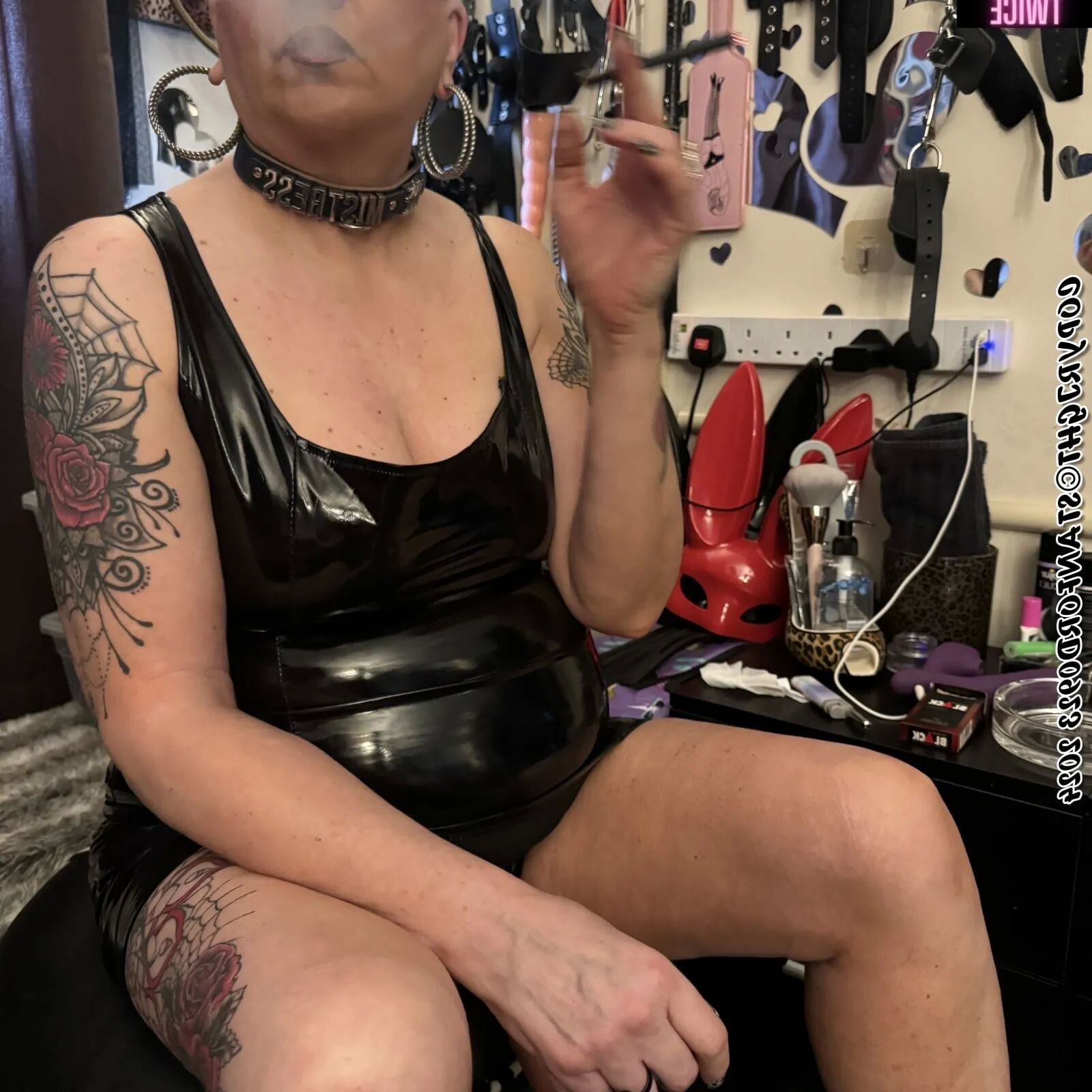 I WANT TO USE YOU AND YOU WILL CUM TWICE - 62 Pics
